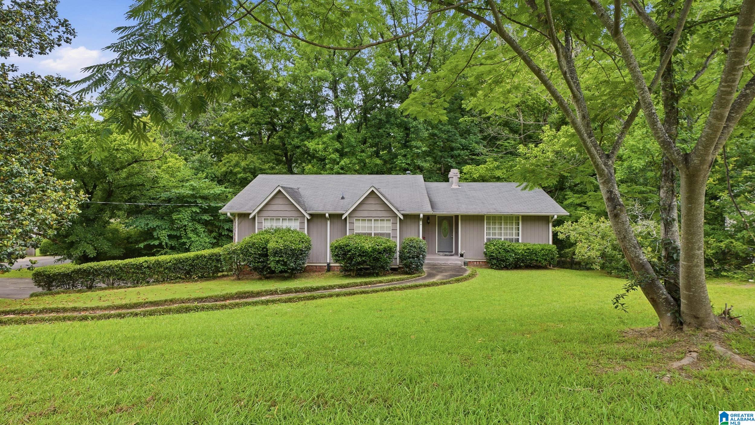Photo 1 of Single family home for sale at 528 Strongbow Dr, Birmingham, AL 35214 | MLS# 21456557 | Listing updated on 2026-09-15