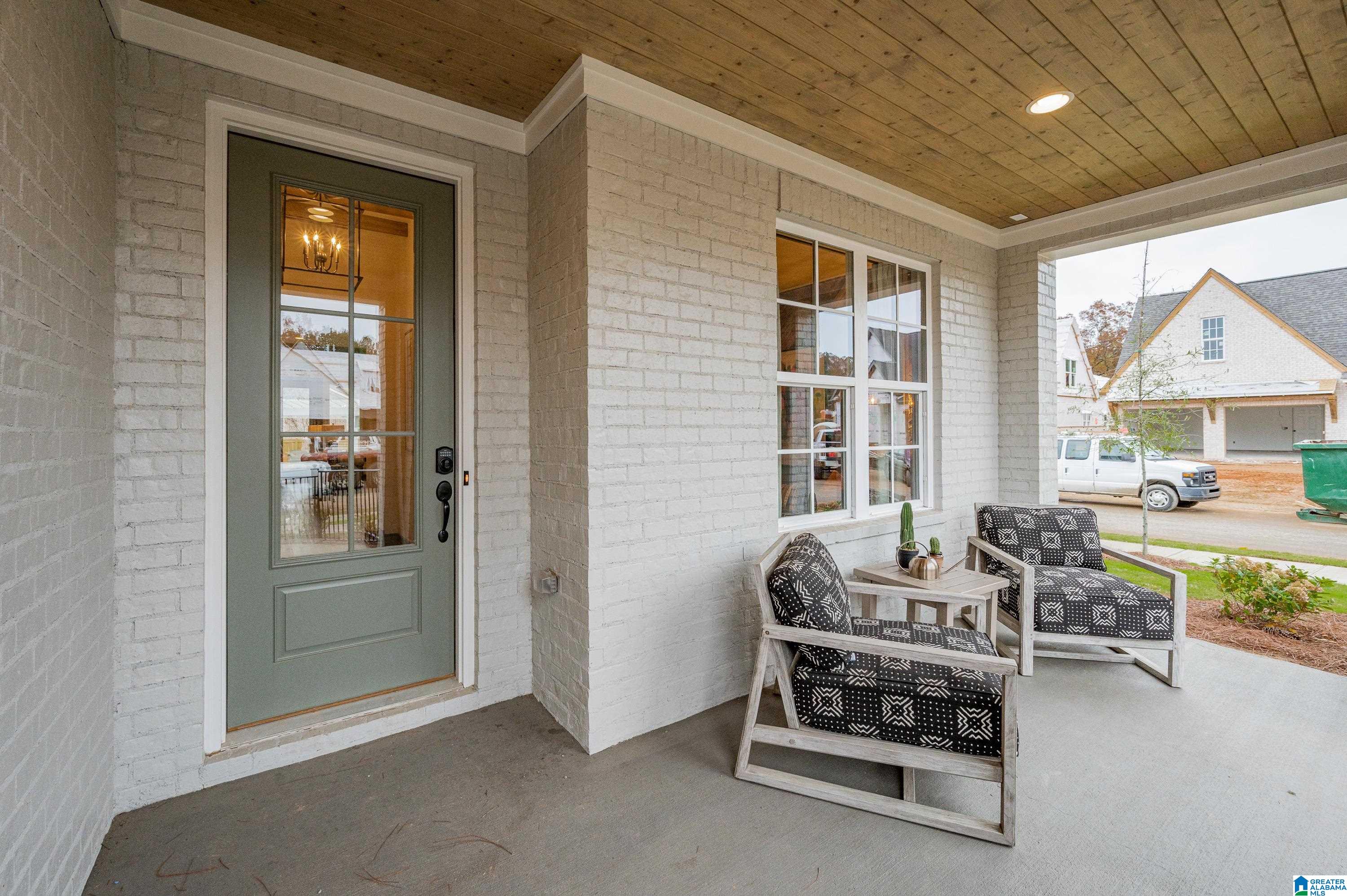 Photo 3 of Sale Pending at 4677 Terra St, Birmingham, AL 35210 | MLS# 21456586 | Listing updated on 2026-08-20