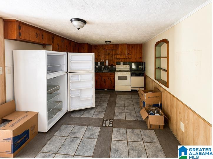 Photo 3 of Single family home for sale at 509 Cave Rd, Anniston, AL 36206 | MLS# 21456594 | Listing updated on 2026-06-19