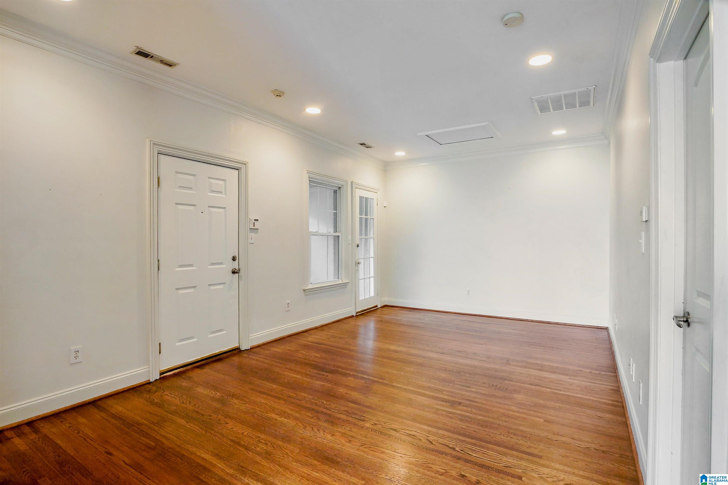 Homes for sale in Birmingham, AL | 1500 33Rd Street S #203, Birmingham, AL 35205 | MLS# 21456620