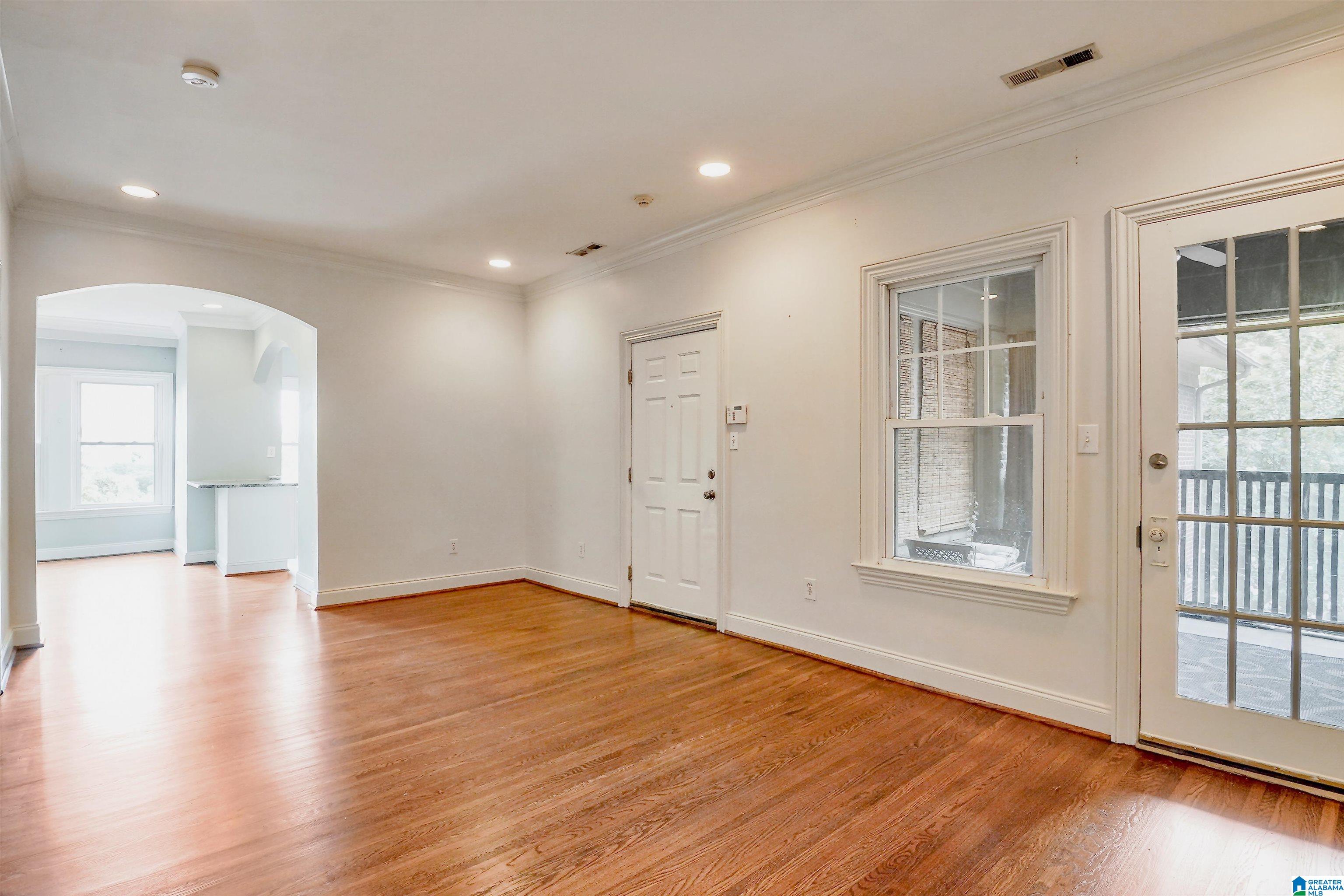 Homes for sale in Birmingham, AL | 1500 33Rd Street S #203, Birmingham, AL 35205 | MLS# 21456620
