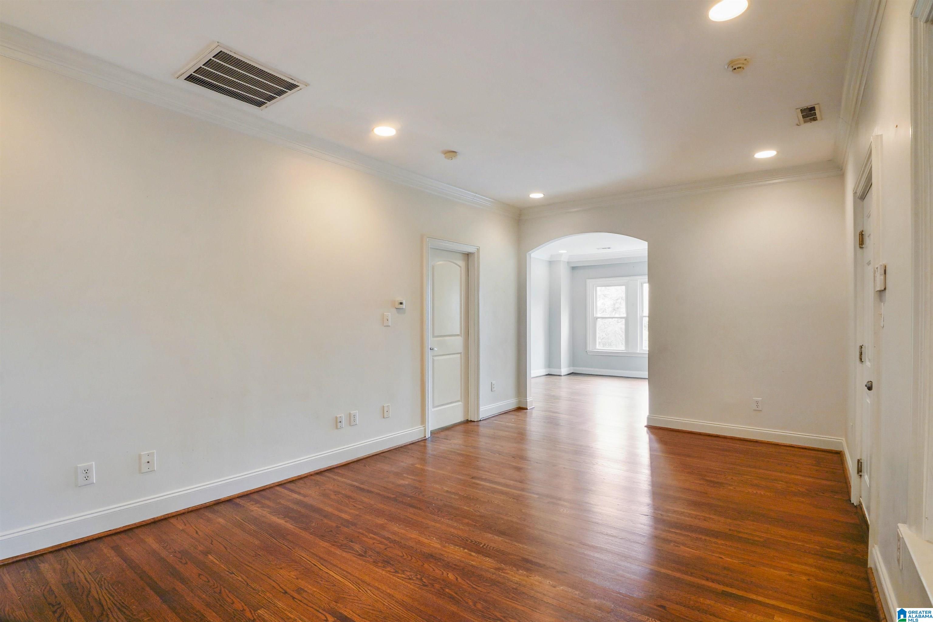 Homes for sale in Birmingham, AL | 1500 33Rd Street S #203, Birmingham, AL 35205 | MLS# 21456620
