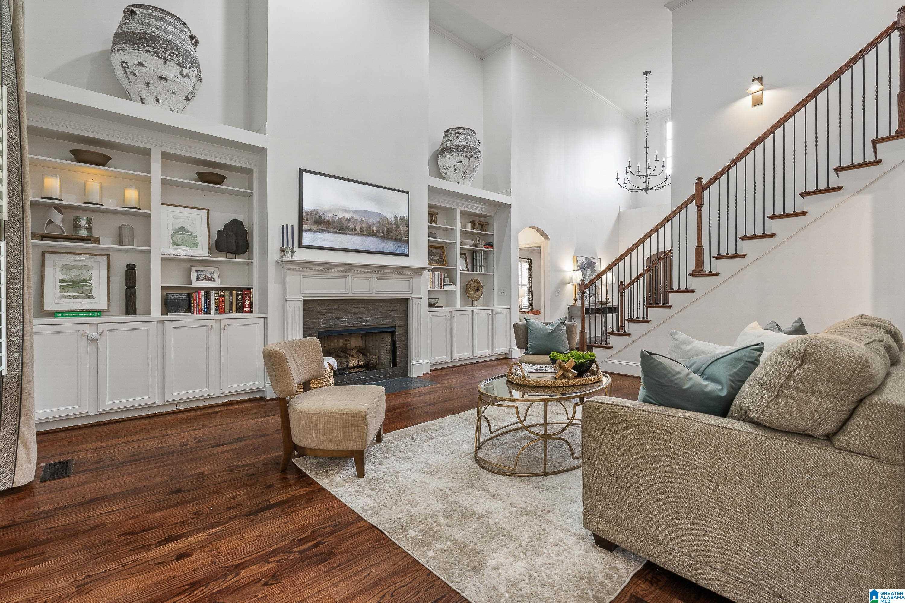 Photo 3 of Single family home for sale at 3957 Haddon Cir, Hoover, AL 35226 | MLS# 21456628 | Listing updated on 2026-09-13