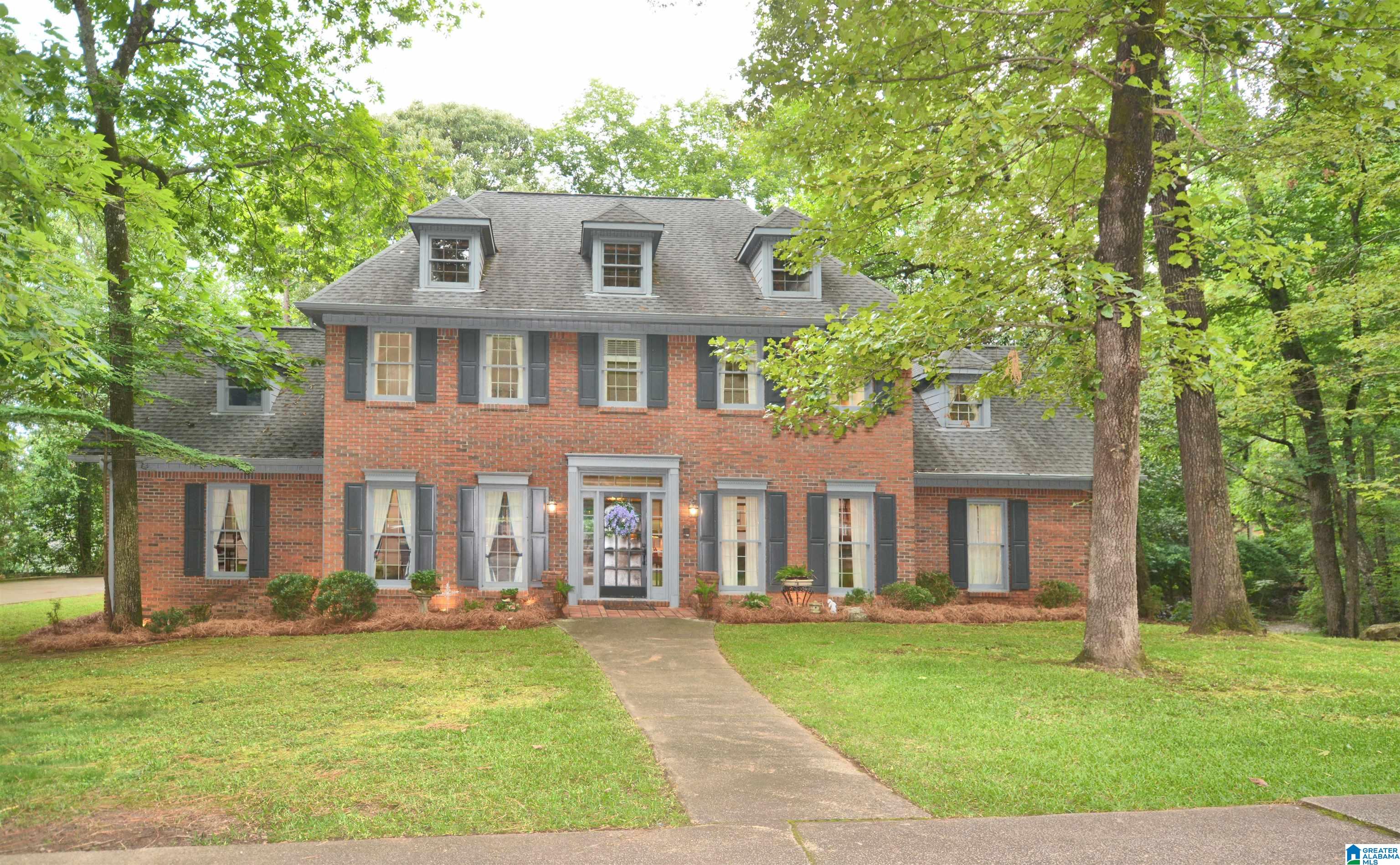 Photo 1 of Single family home for sale at 2568 Dolly Ridge Rd, Vestavia, AL 35243 | MLS# 21456655 | Listing updated on 2026-07-29