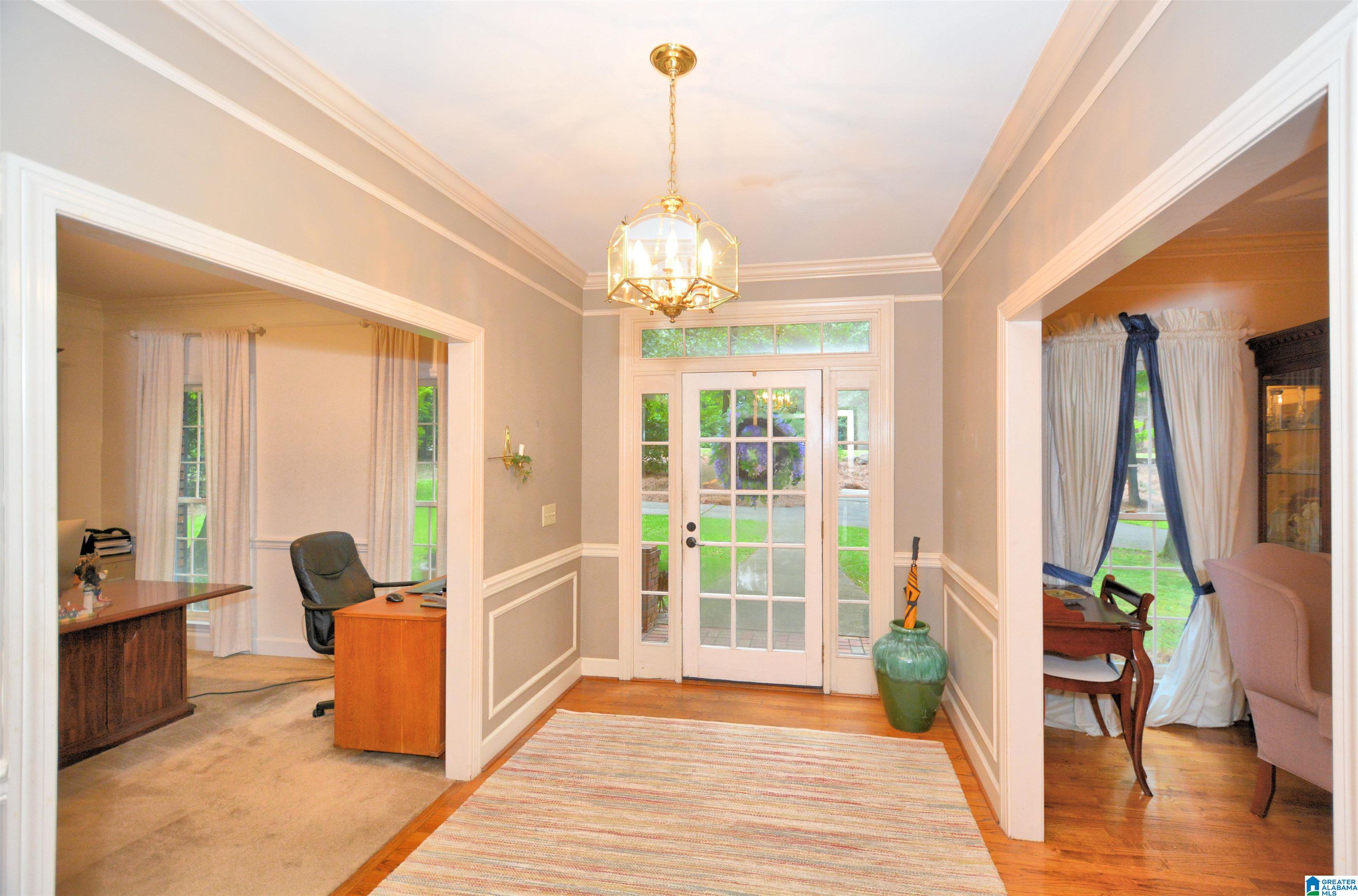 Photo 2 of Single family home for sale at 2568 Dolly Ridge Rd, Vestavia, AL 35243 | MLS# 21456655 | Listing updated on 2026-07-29