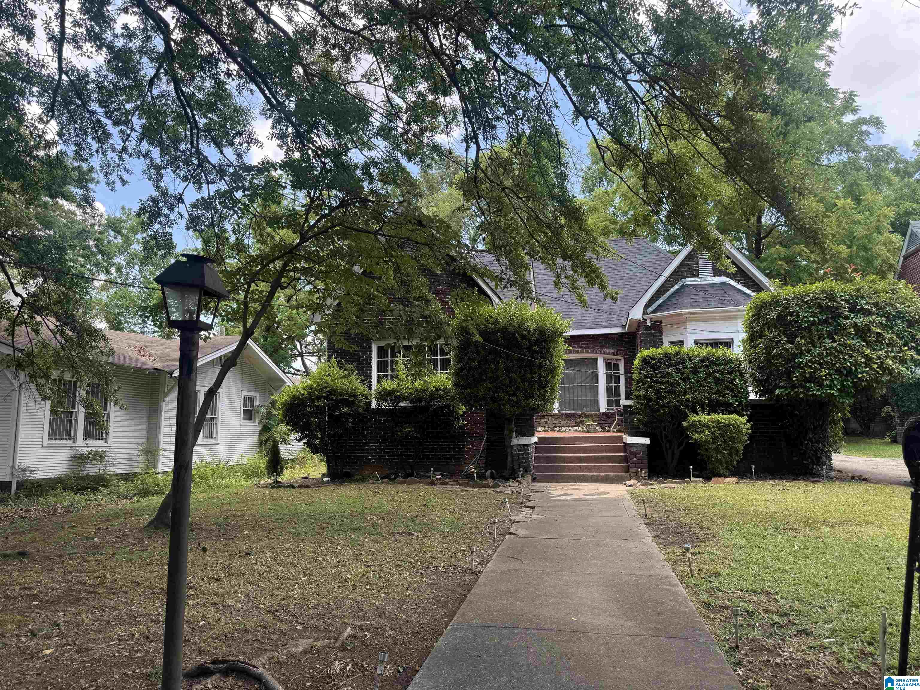 Homes for sale in Birmingham, AL | 2628 Bush Boulevard, Birmingham, AL 35208 | MLS# 21456733