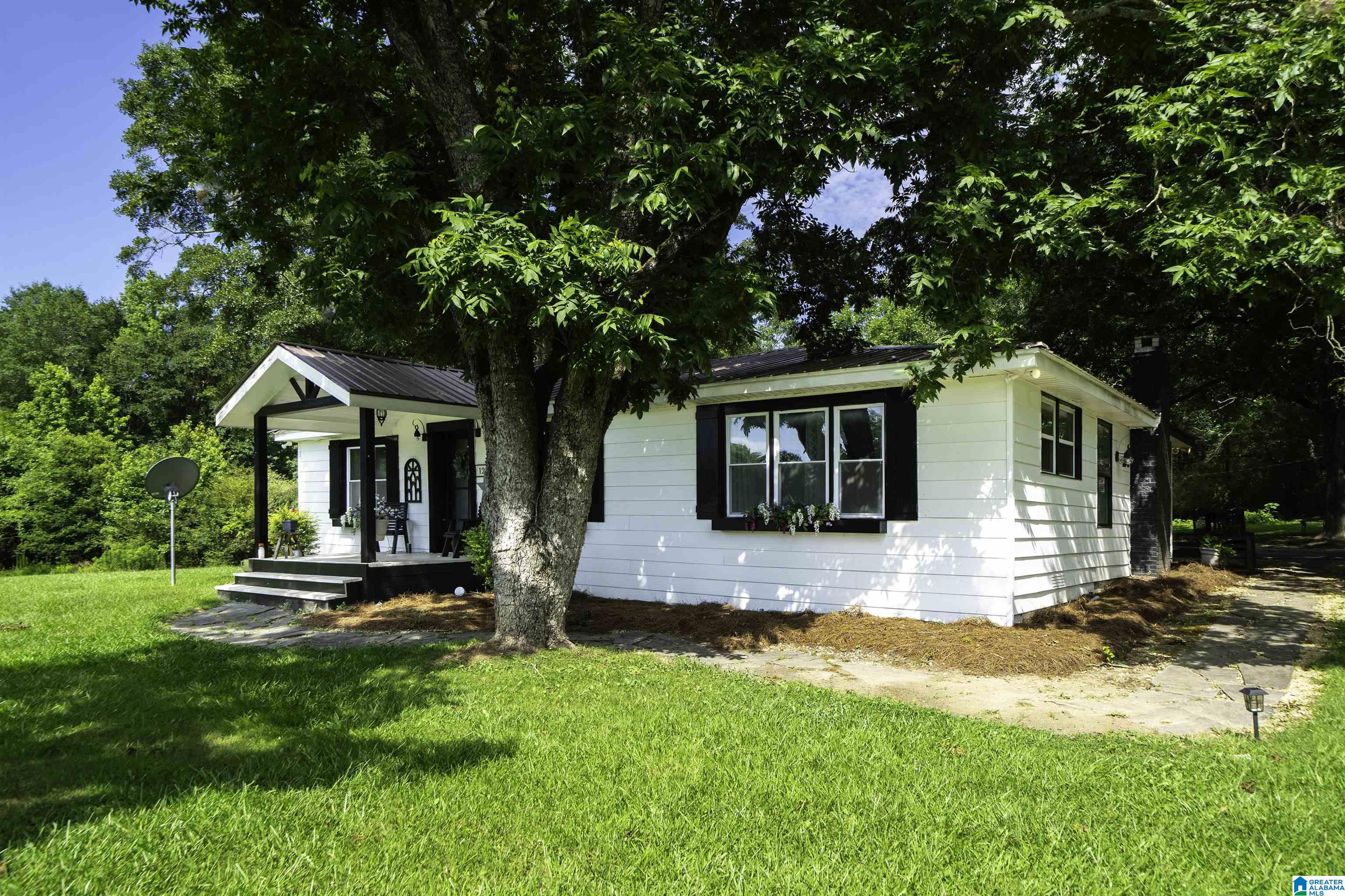 3rd image of 1275 Mineral Springs Road, Pell City, AL 35125 | MLS# 21456768