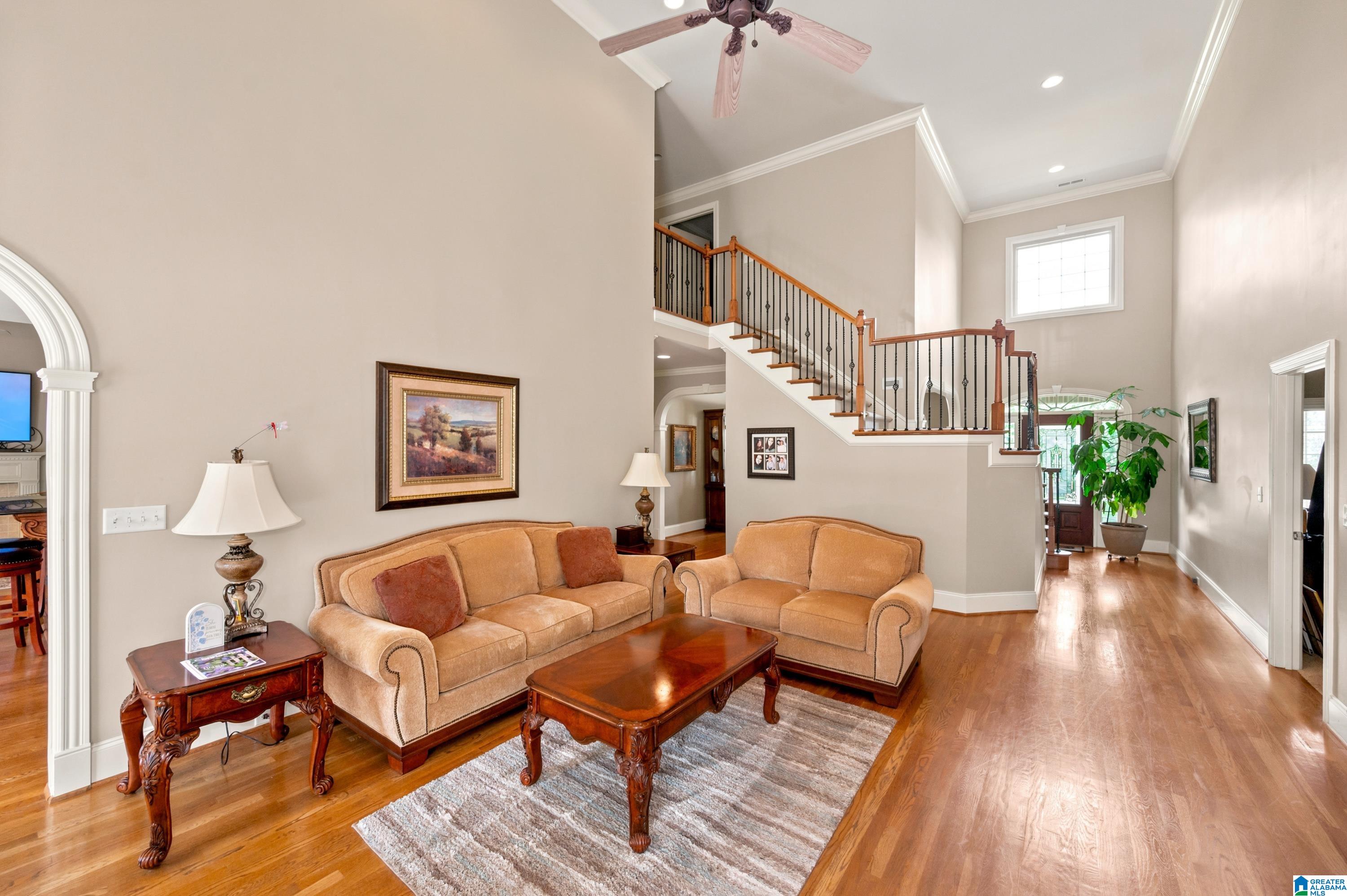 Photo 4 of Single family home for sale at 1005 Woodlands Cvs, Hoover, AL 35080 | MLS# 21456796 | Listing updated on 2026-06-25