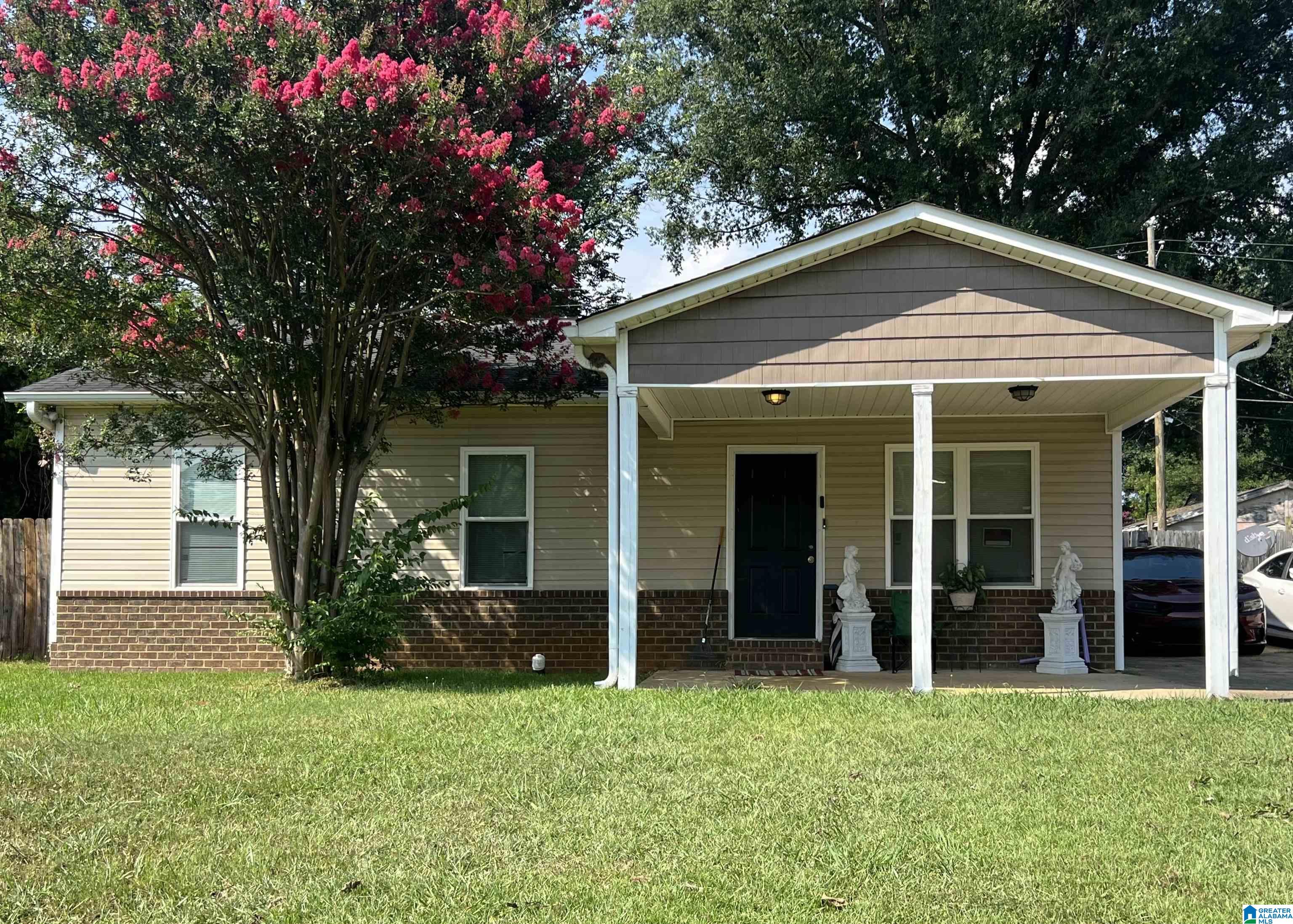 1st image of 521 Grant Street, Birmingham, AL 35228 | MLS# 21456833