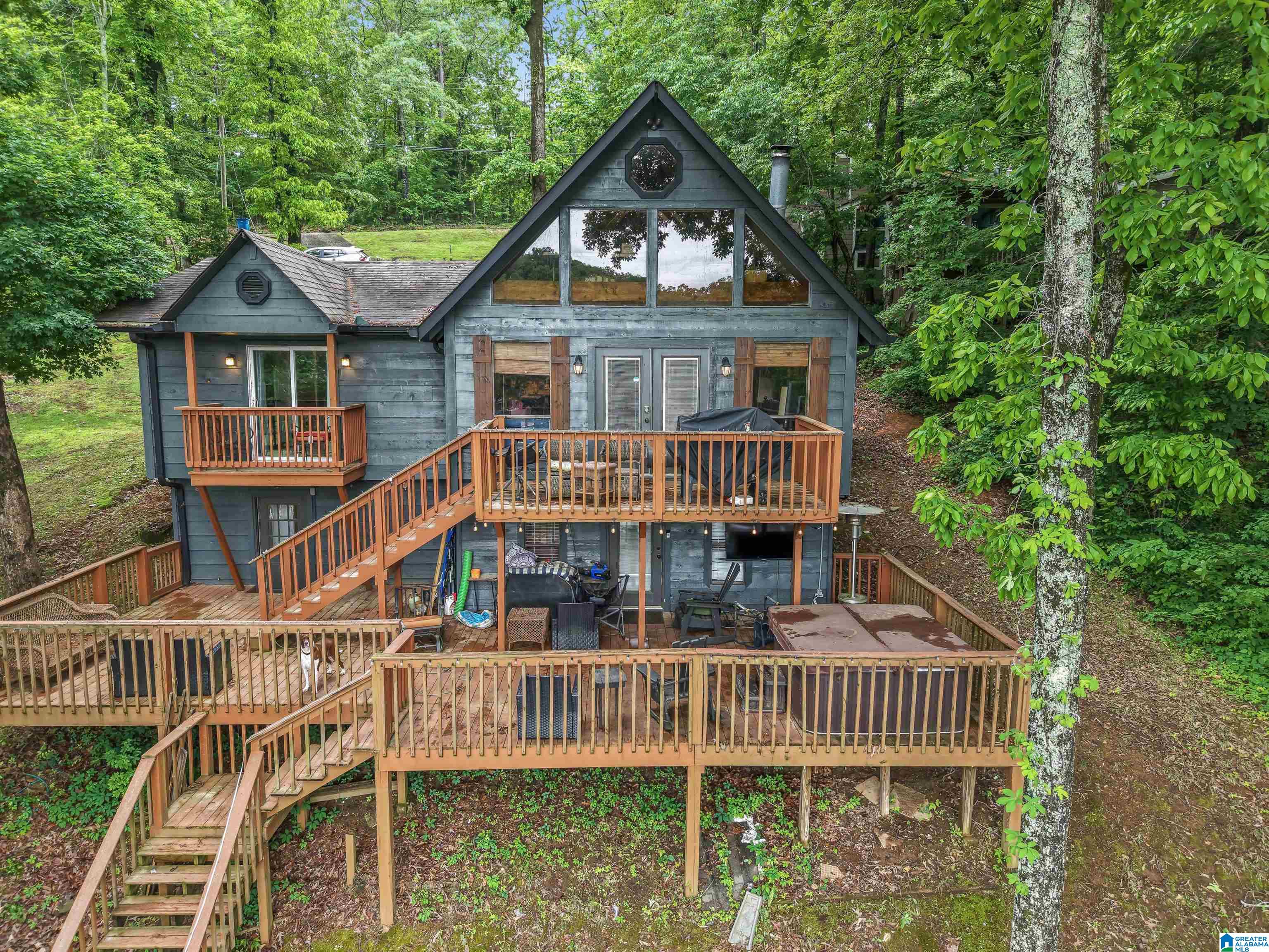 Photo 3 of Single family home for sale at 268 S Lakeshore Dr, Talladega, AL 35160 | MLS# 21456867 | Listing updated on 2026-09-21