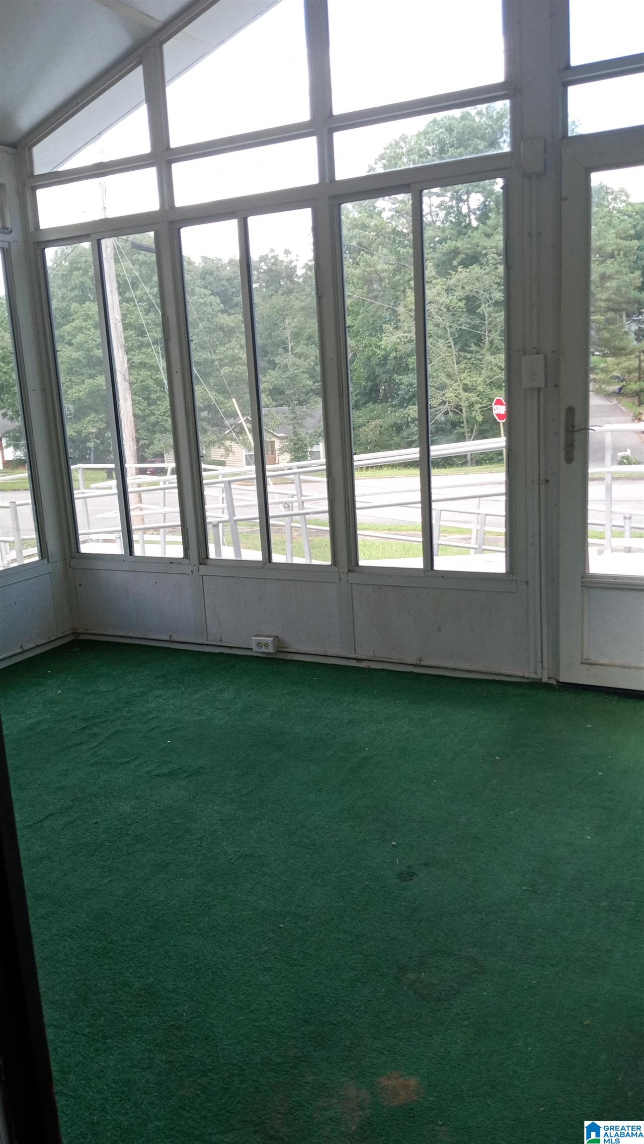 Photo 3 of Single family home for sale at 621 15th Avenue NW, Birmingham, AL 35215 | MLS# 21456924 | Listing updated on 2026-08-03