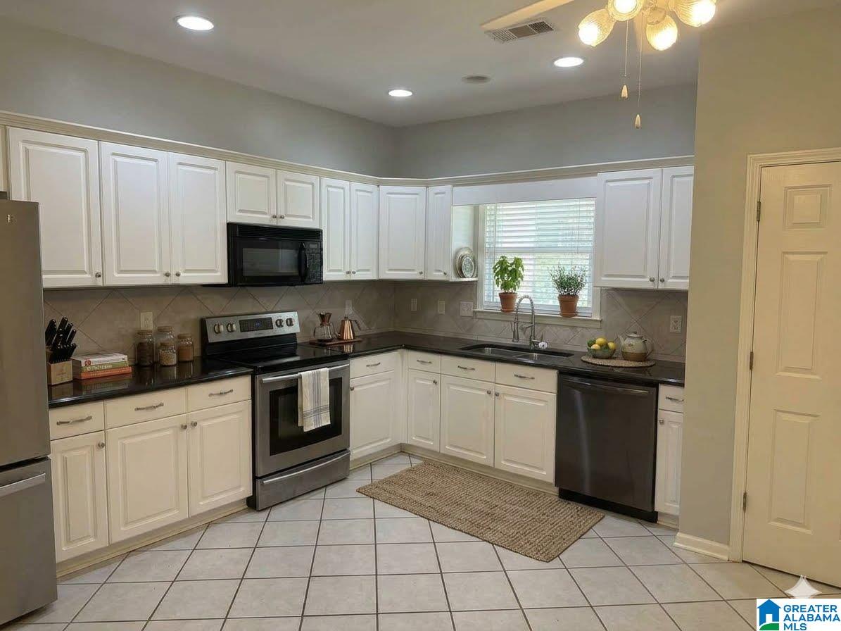 Photo 4 of Sale Pending at 4608 Guilford Cvs, Birmingham, AL 35242 | MLS# 21456942 | Listing updated on 2026-07-09
