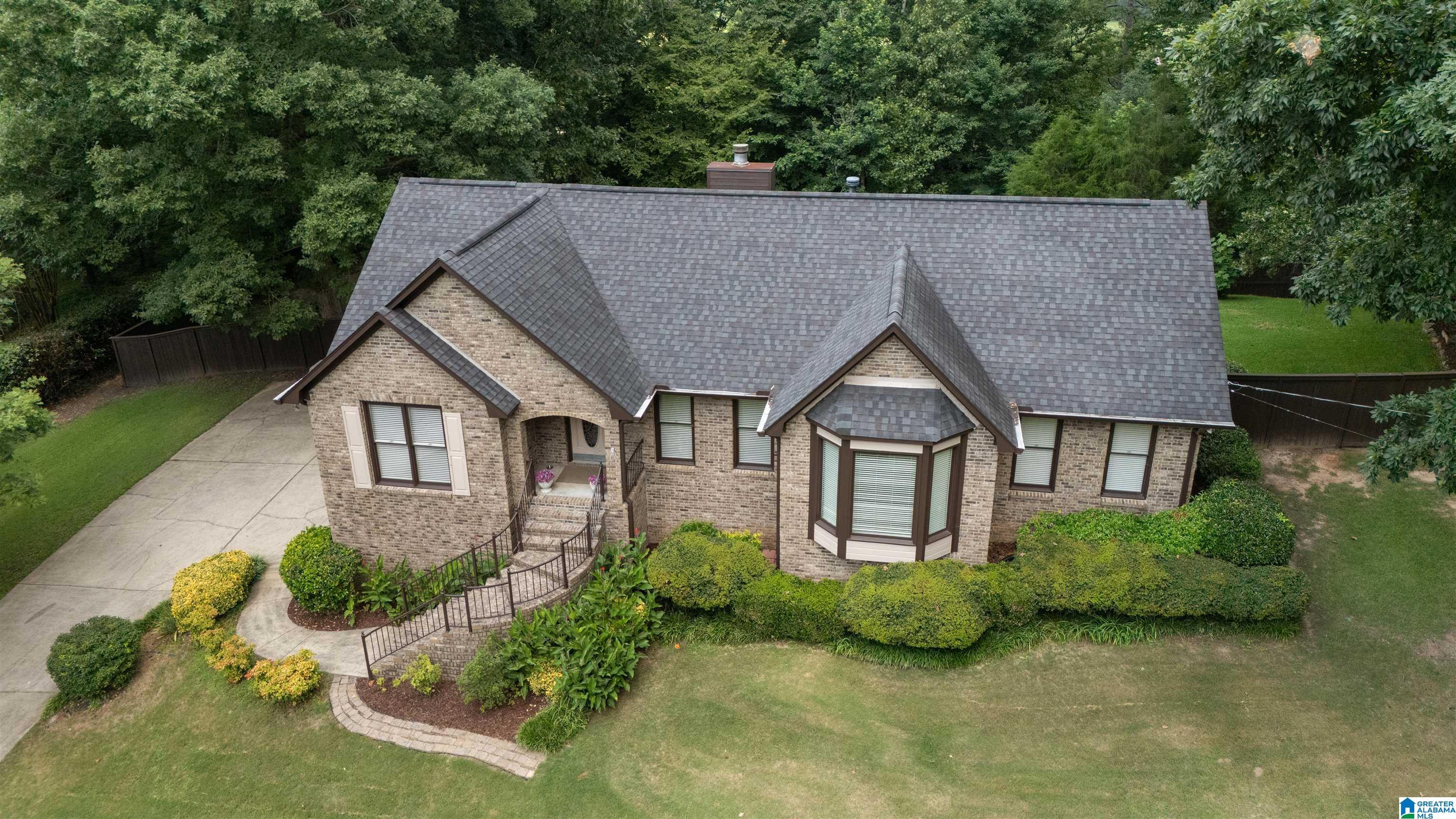 4th image of 5785 Meadowview Dr, Trussville, AL 35173 | MLS# 21456960