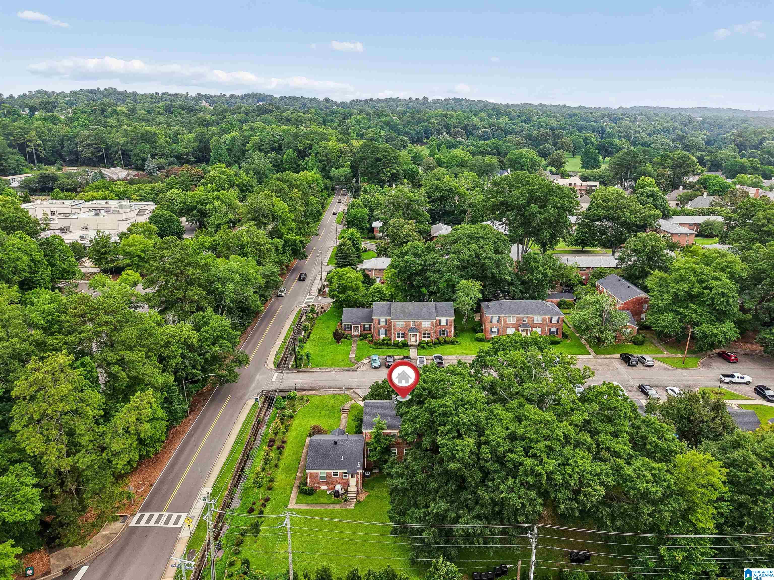 26th image of 2503 Mountain Brook Circle #Unit C, Mountain Brook, AL 35223 | MLS# 21456970