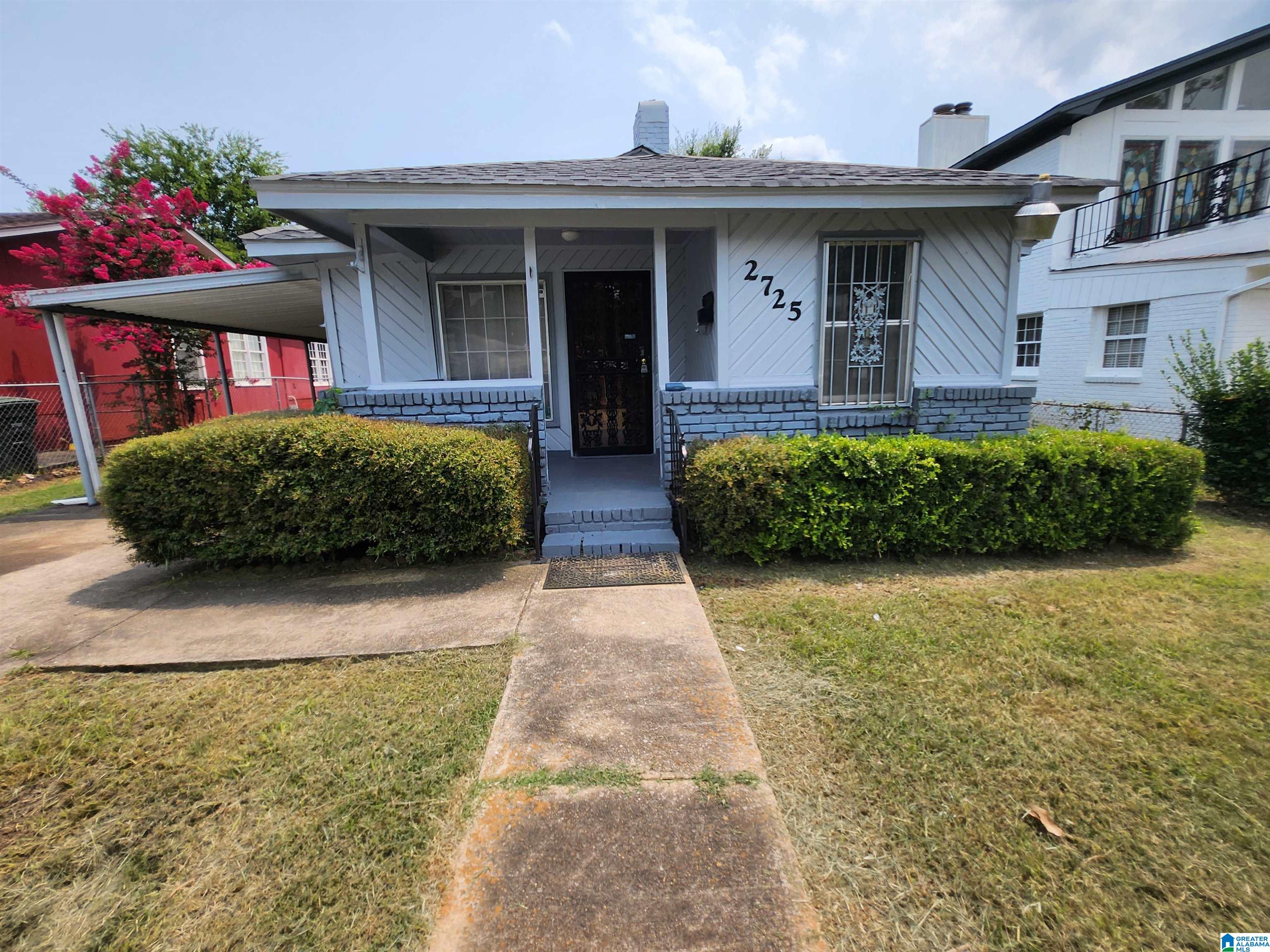 Photo 1 of Single family home for sale at 2725 Parklawn Ave Sw, Birmingham, AL 35211 | MLS# 21456976 | Listing updated on 2026-09-01