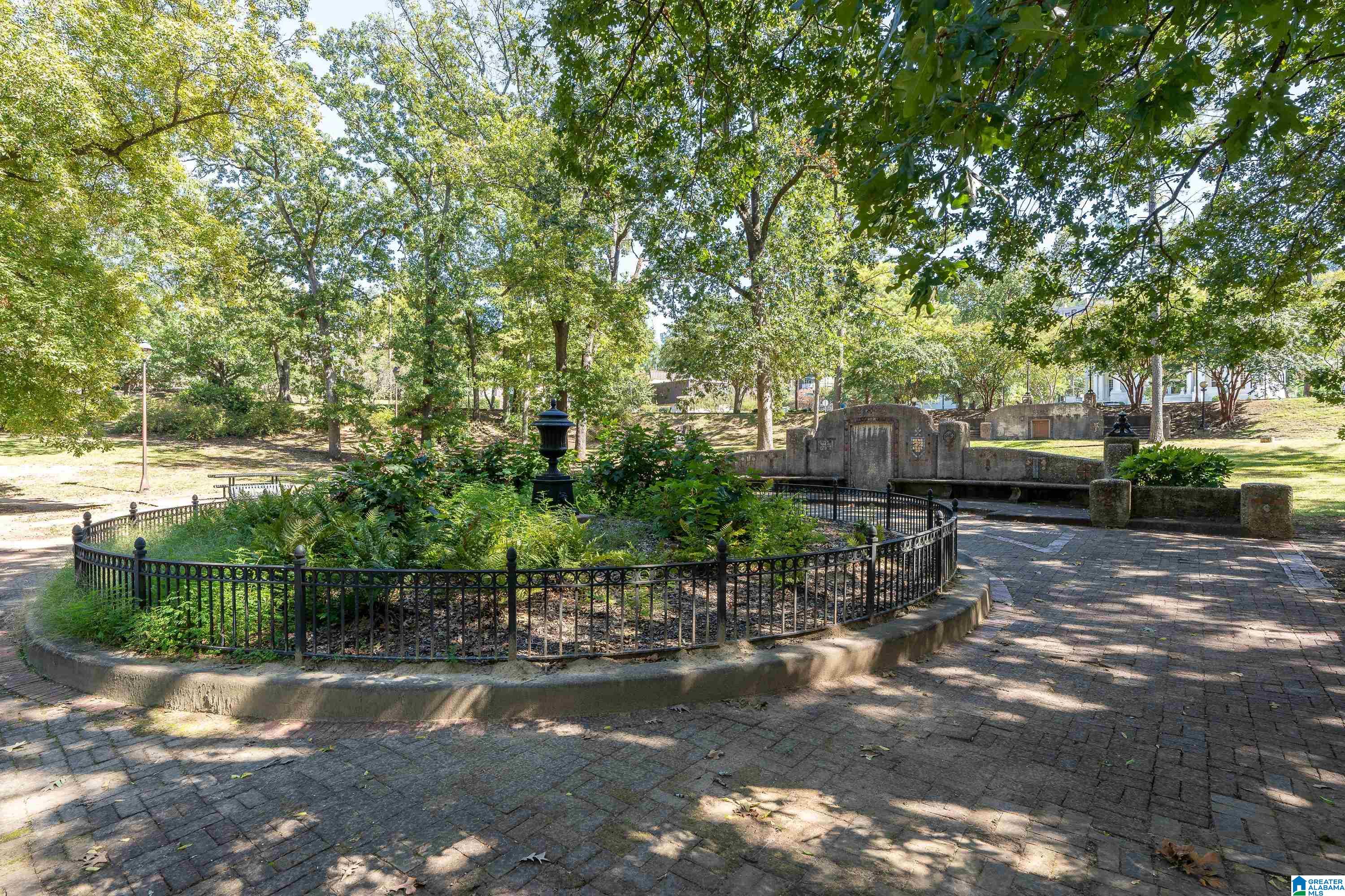 Photo 63 of Condo for sale at 3809 12th Court #E1, Birmingham, AL 35222 | MLS# 21457021 | Listing updated on 2026-06-30