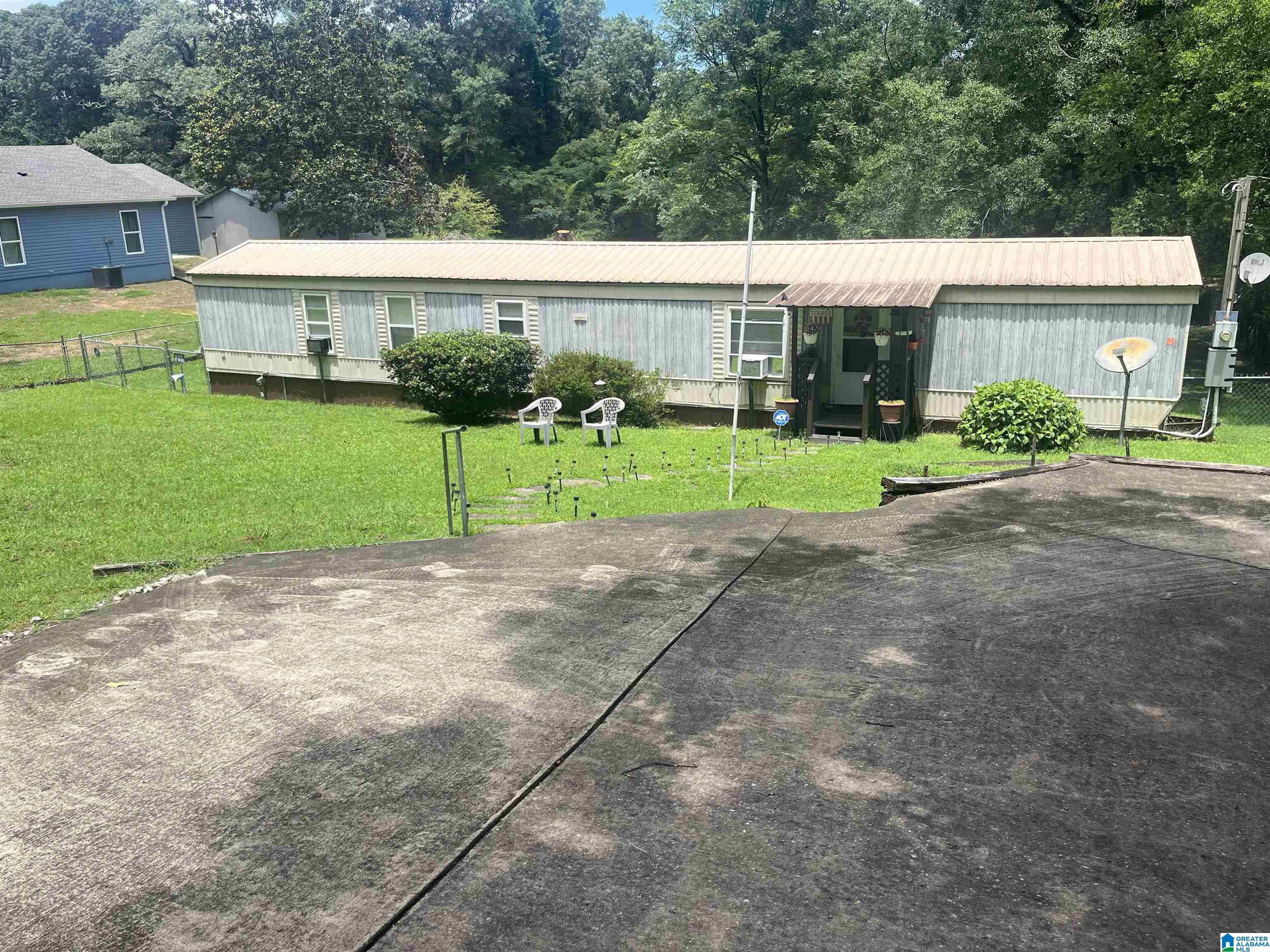 Photo 2 of Single family home for sale at 4307 Guys Ct, Bessemer, AL 35022 | MLS# 21457036 | Listing updated on 2026-07-28