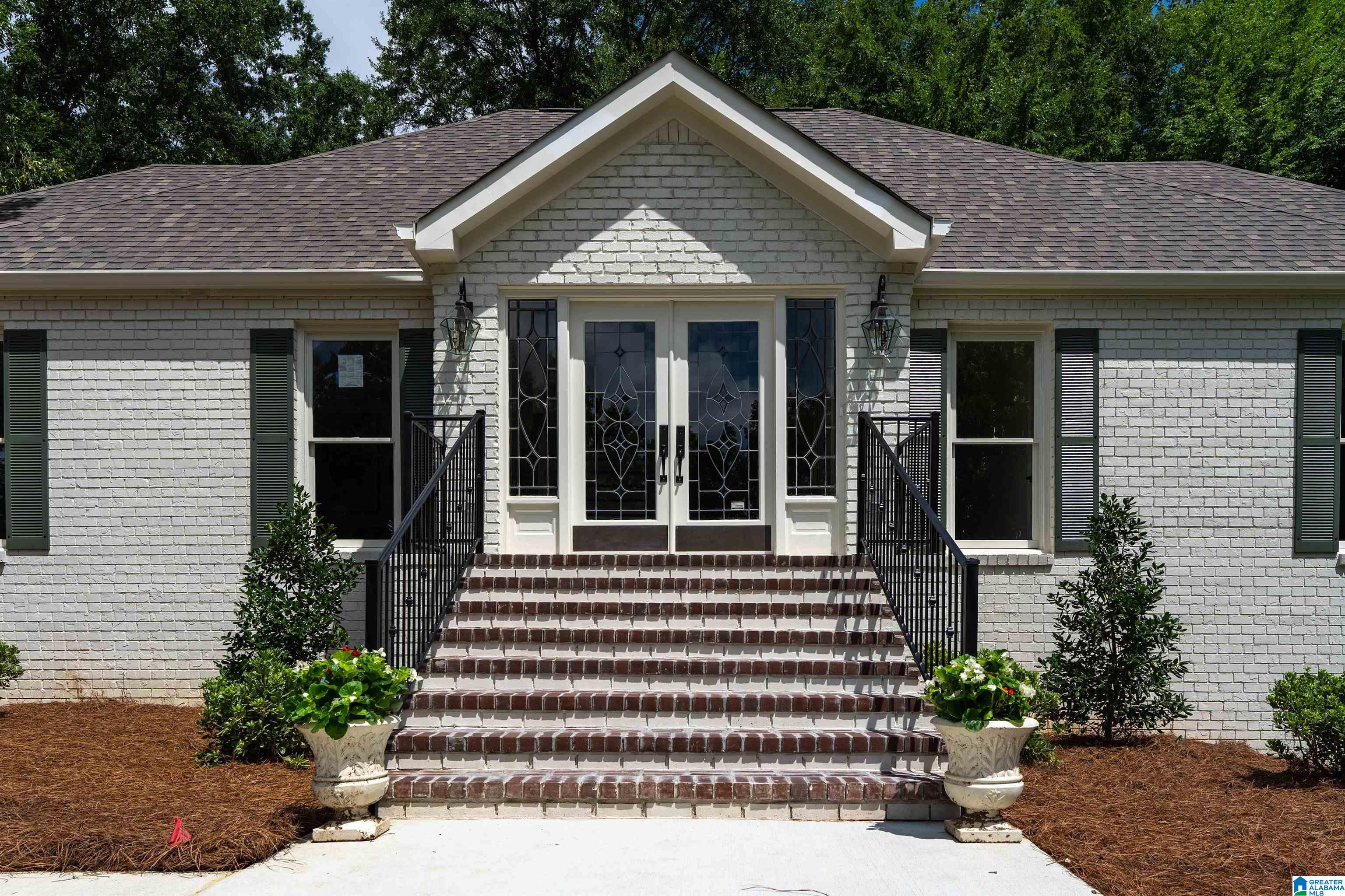 2nd image of 3526 Bethune Dr, Mountain Brook, AL 35223 | MLS# 21457039