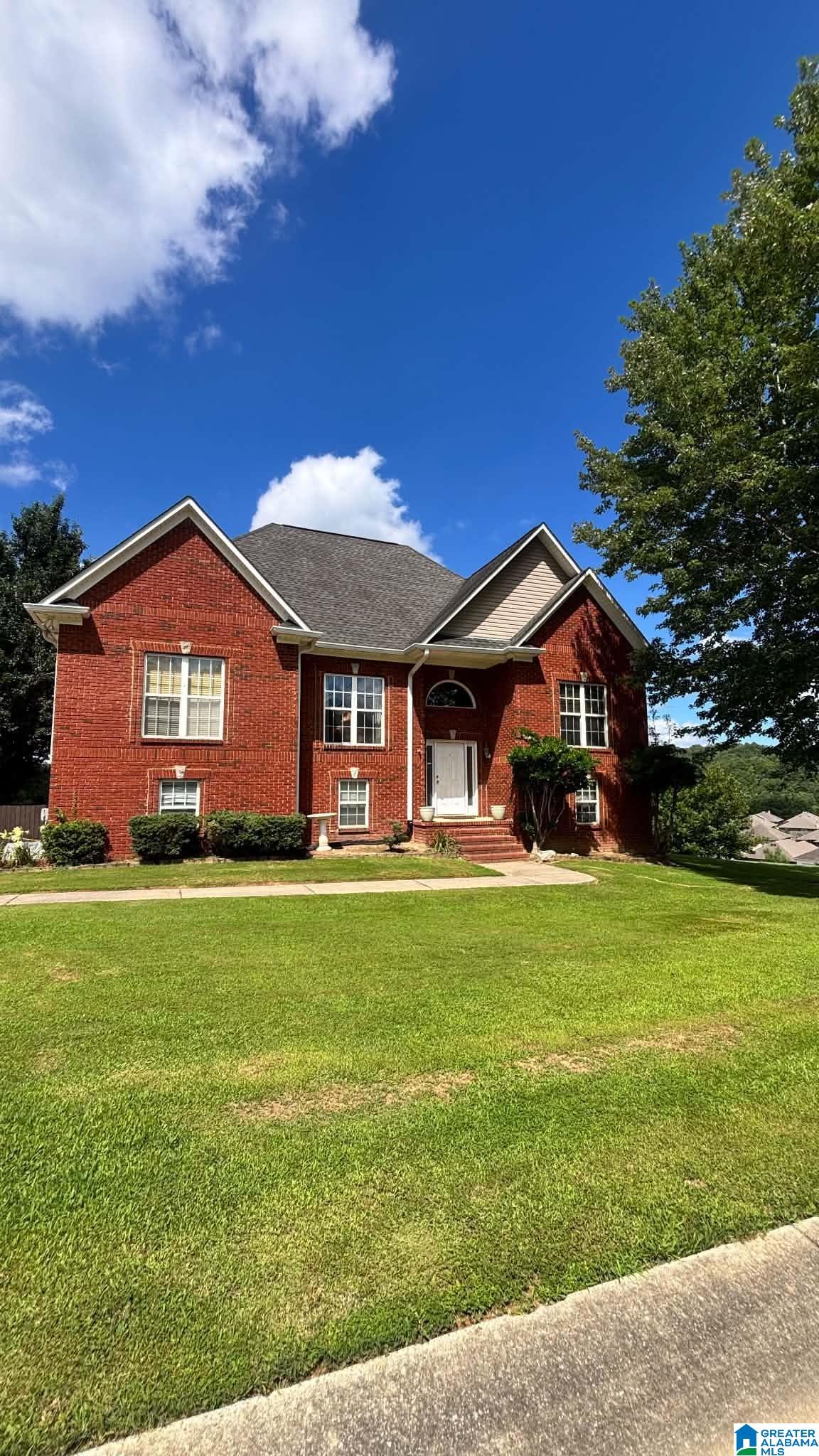 Photo 2 of Single family home for sale at 545 Woodland Ter, Odenville, AL 35120 | MLS# 21457041 | Listing updated on 2026-08-18