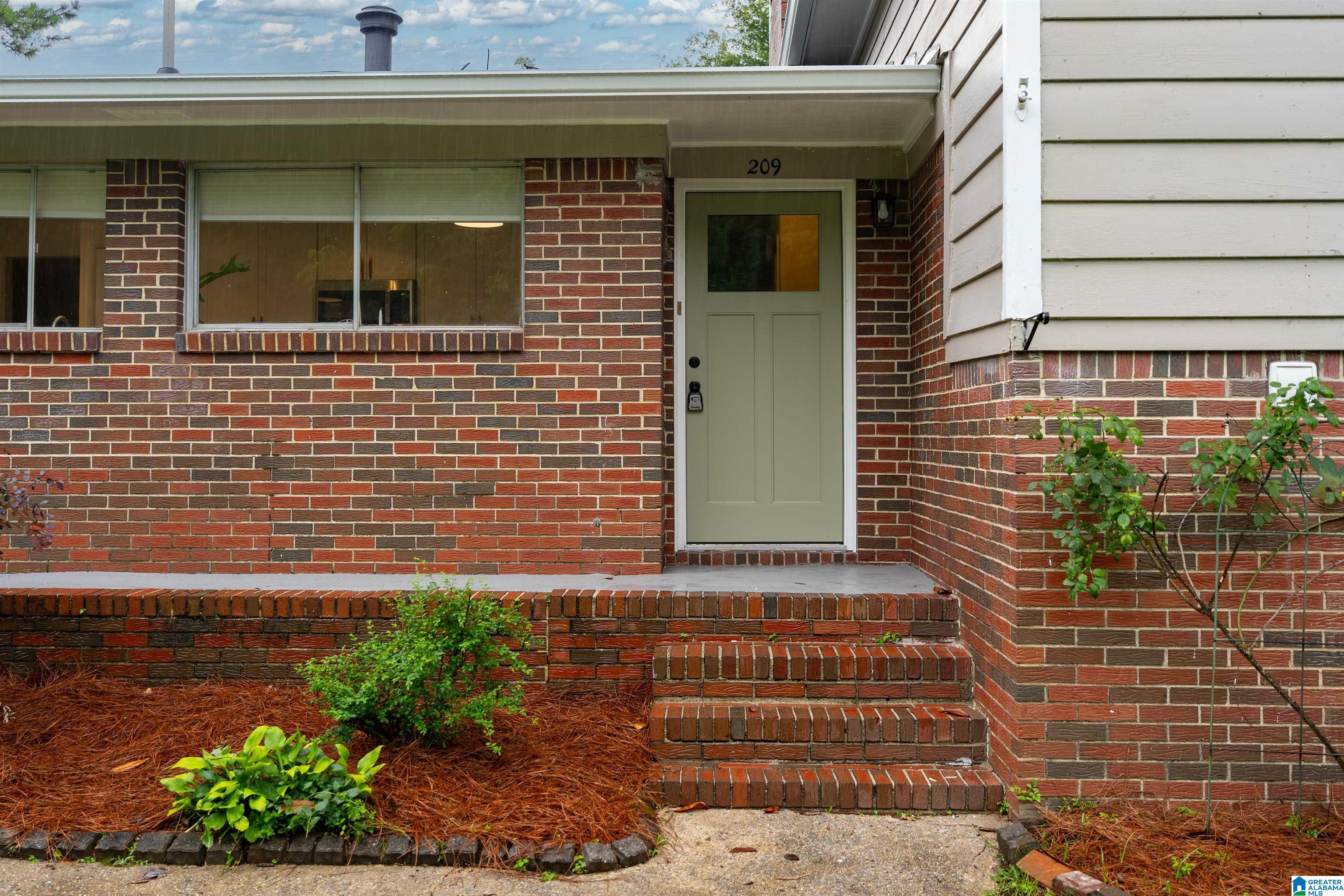 4th image of 209 Hillwood Dr, Alabaster, AL 35007 | MLS# 21457062