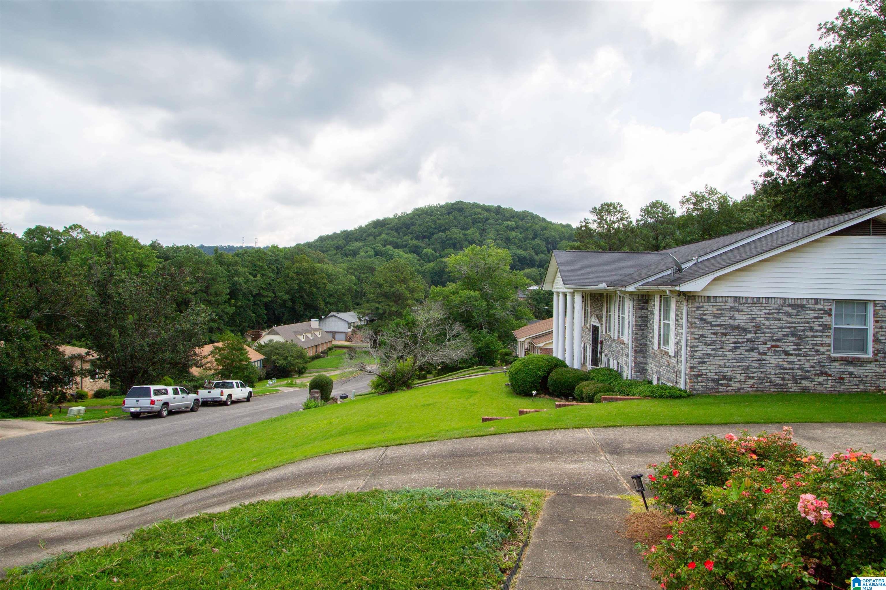 Photo 3 of Single family home for sale at 1488 Paragon Pkwy, Birmingham, AL 35235 | MLS# 21457080 | Listing updated on 2026-08-18