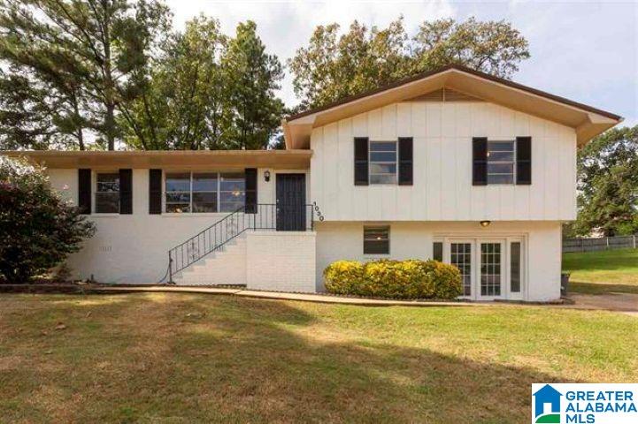 Homes for sale in Bessemer, AL | 1030 Gloria Dr, Bessemer, AL 35022 | MLS# 21457132