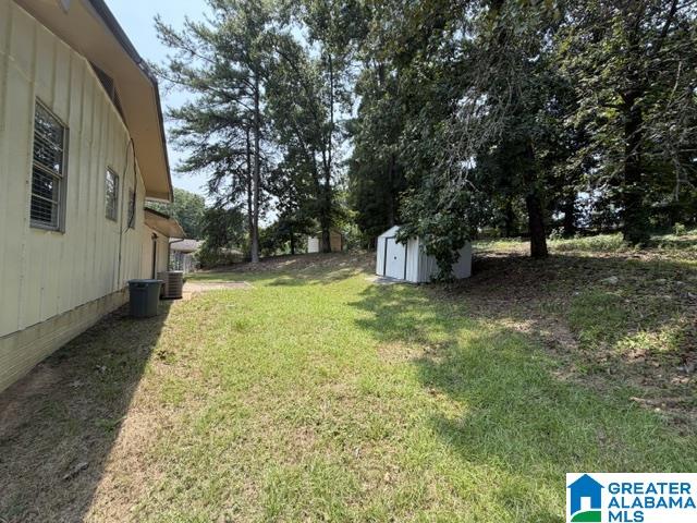 2nd image of 1030 Gloria Dr, Bessemer, AL 35022 | MLS# 21457132