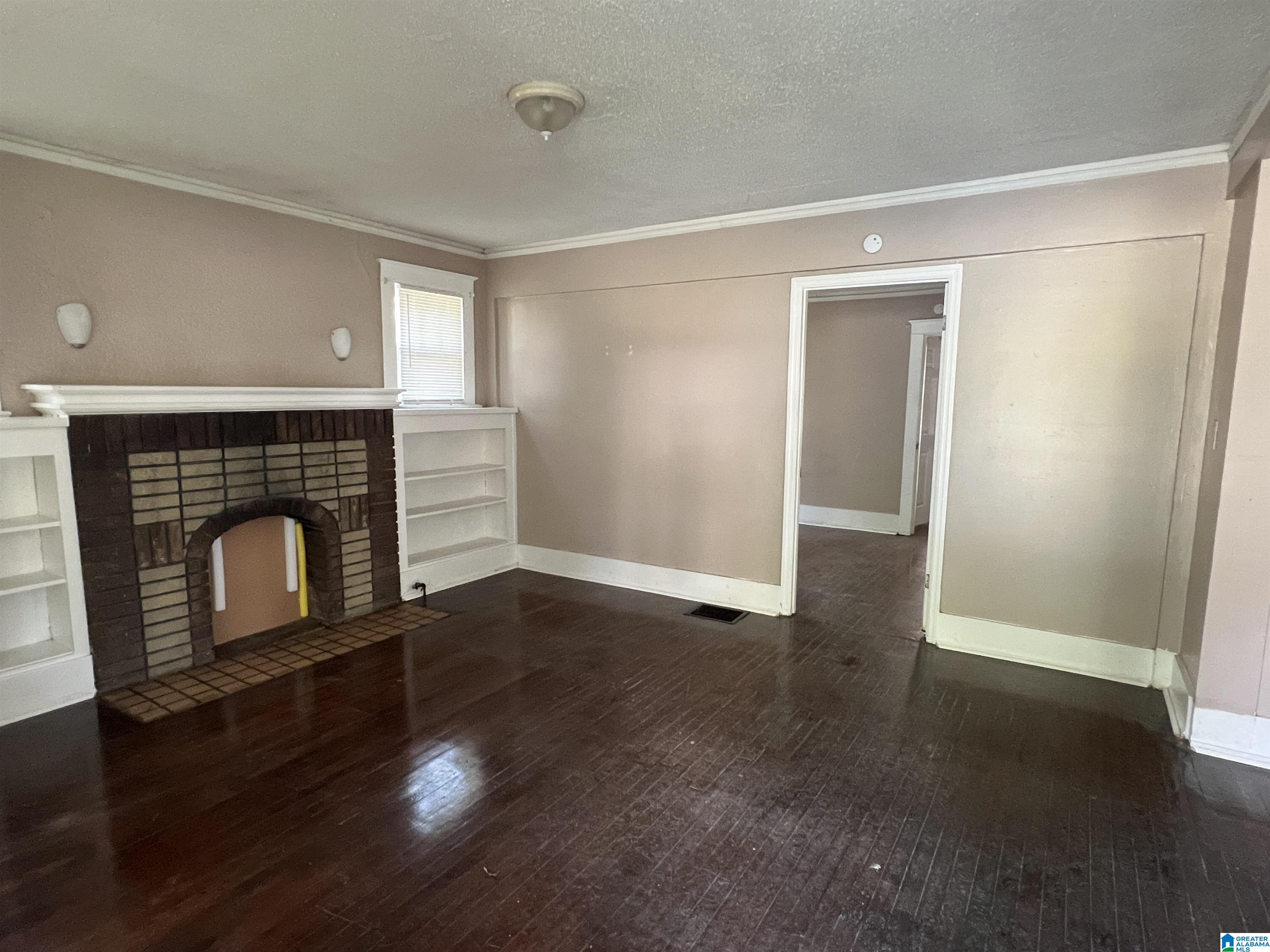 Photo 3 of Single family home for sale at 8021 6th Avenue N, Birmingham, AL 35224 | MLS# 21457164 | Listing updated on 2026-09-15
