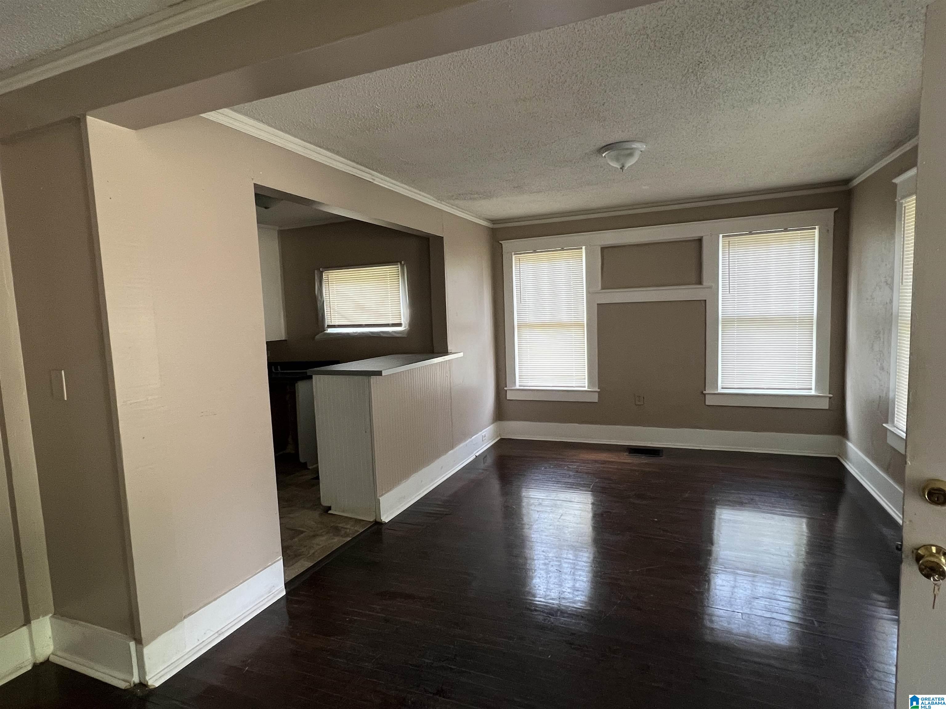 Photo 3 of Single family home for sale at 8021 6th Avenue N, Birmingham, AL 35224 | MLS# 21457164 | Listing updated on 2026-09-15