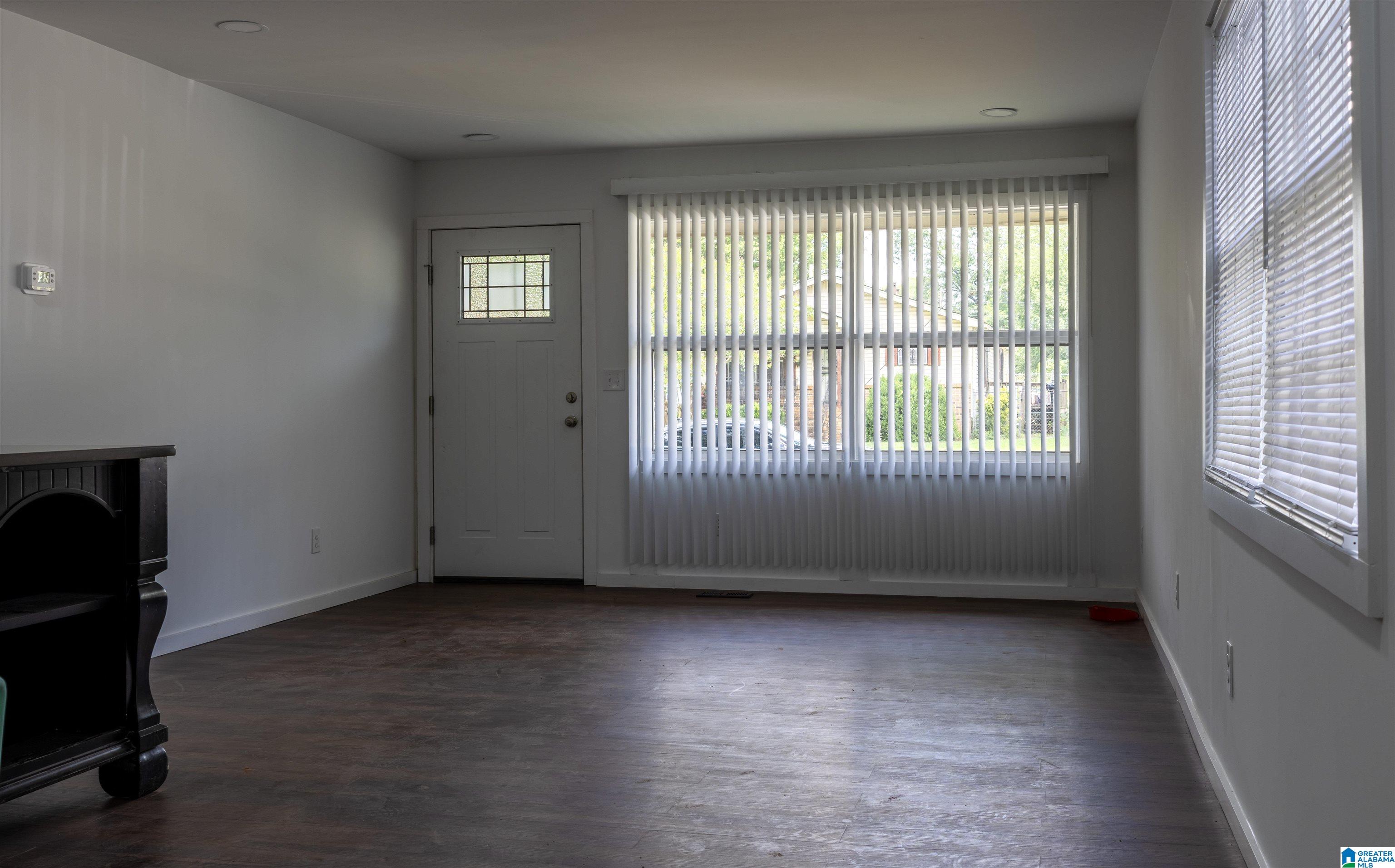 Photo 3 of Single family home for sale at 1549 Dennison Ave SW, Birmingham, AL 35211 | MLS# 21457166 | Listing updated on 2026-08-27