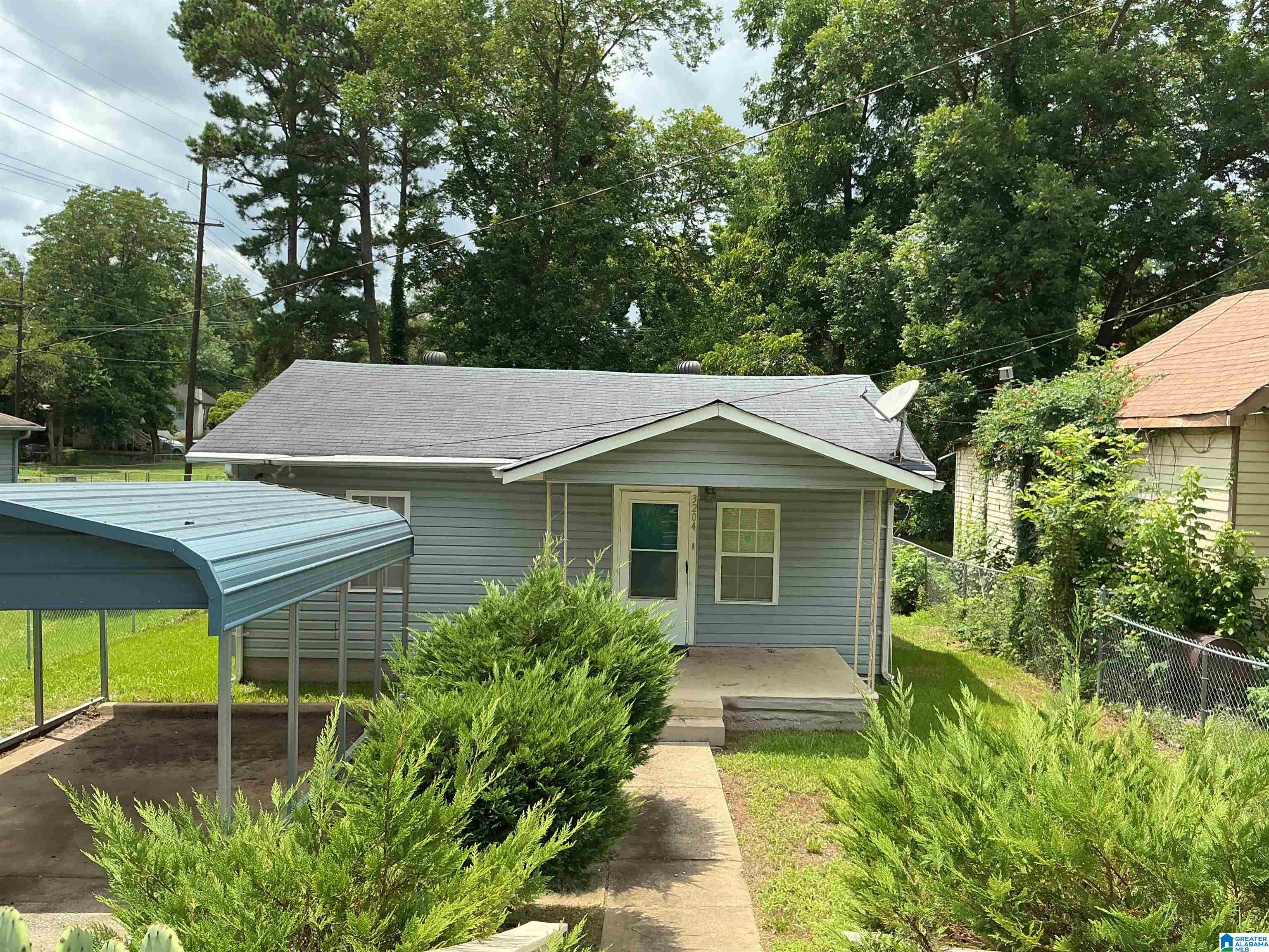 Homes for sale in Bessemer, AL | 3204 Exeter Avenue, Bessemer, AL 35020 | MLS# 21457169