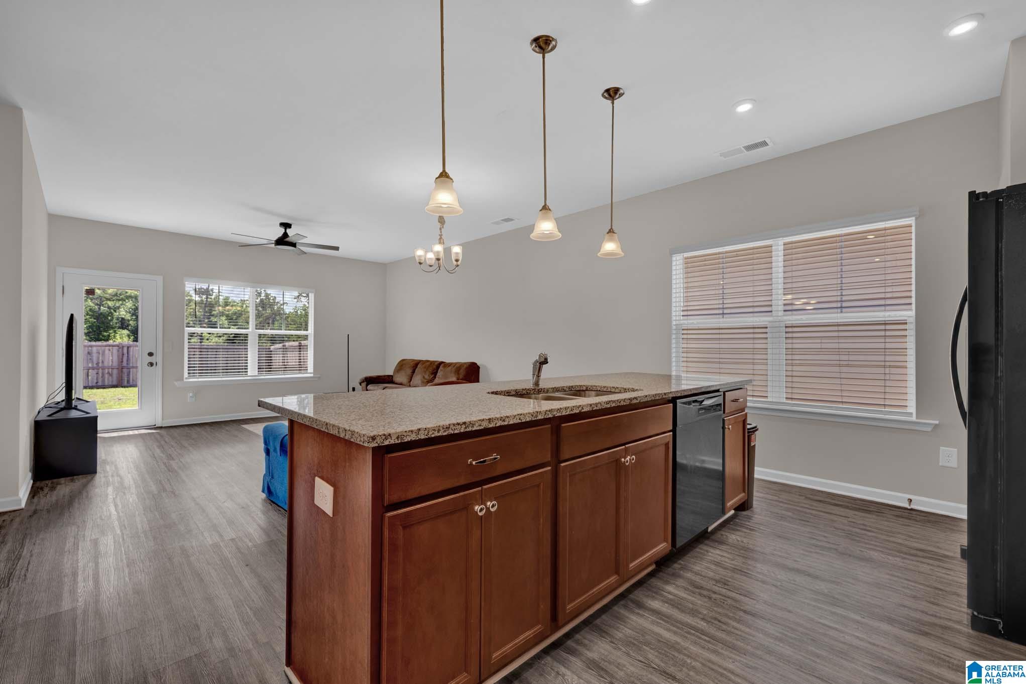 3rd image of 4868 Mae Beth Circle, Mount Olive, AL 35117 | MLS# 21457190