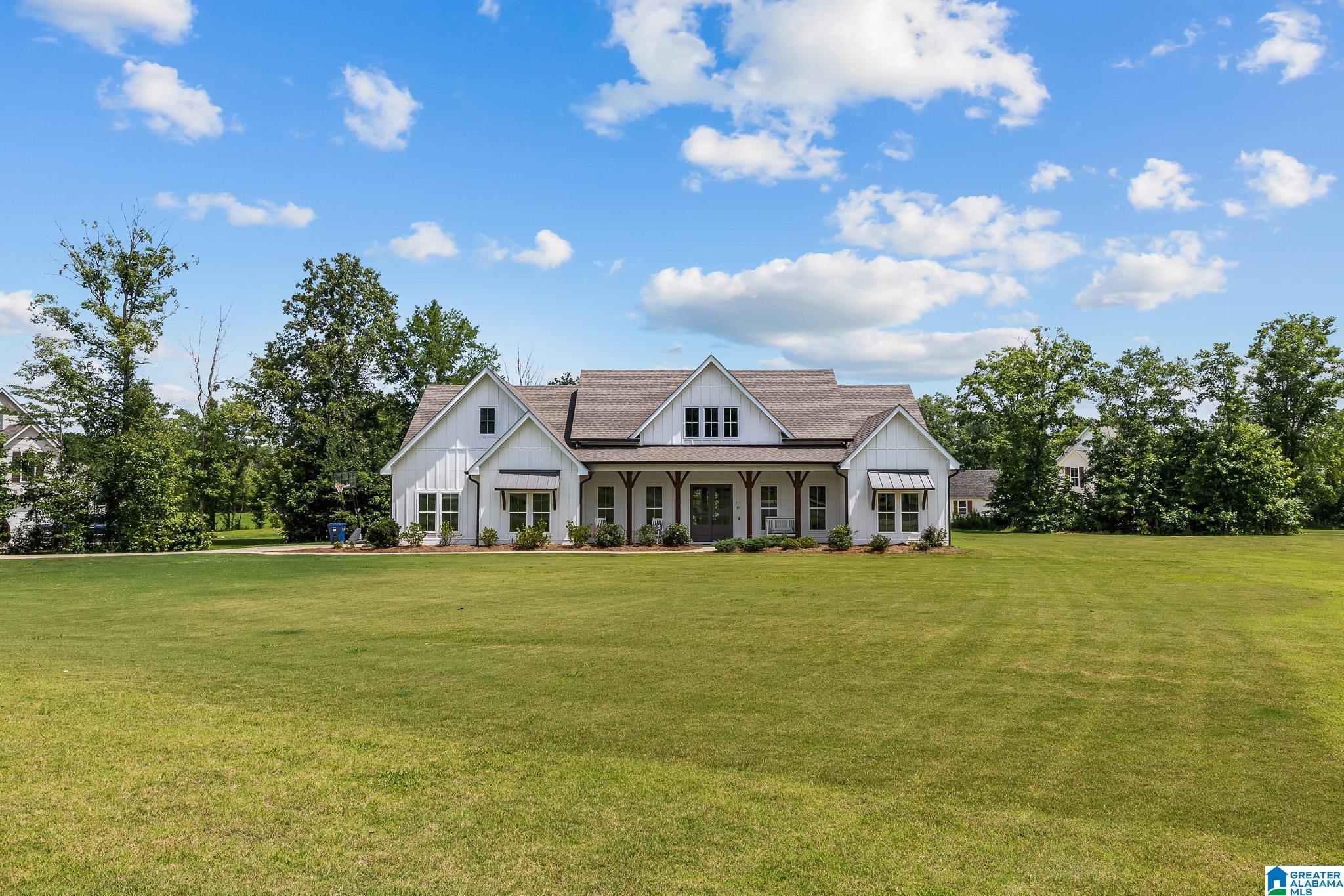 Photo 1 of Single family home for sale at 10 Stonewood Ln, Springville, AL 35146 | MLS# 21457218 | Listing updated on 2026-07-29