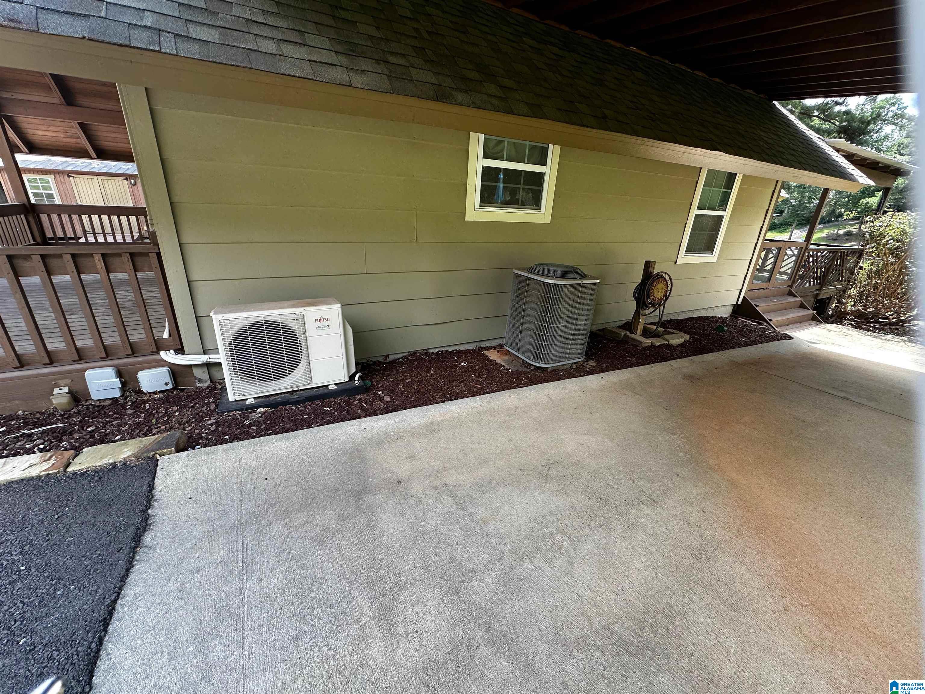 3rd image of 20 Island Lake Lane, Riverside, AL 35135 | MLS# 21457235
