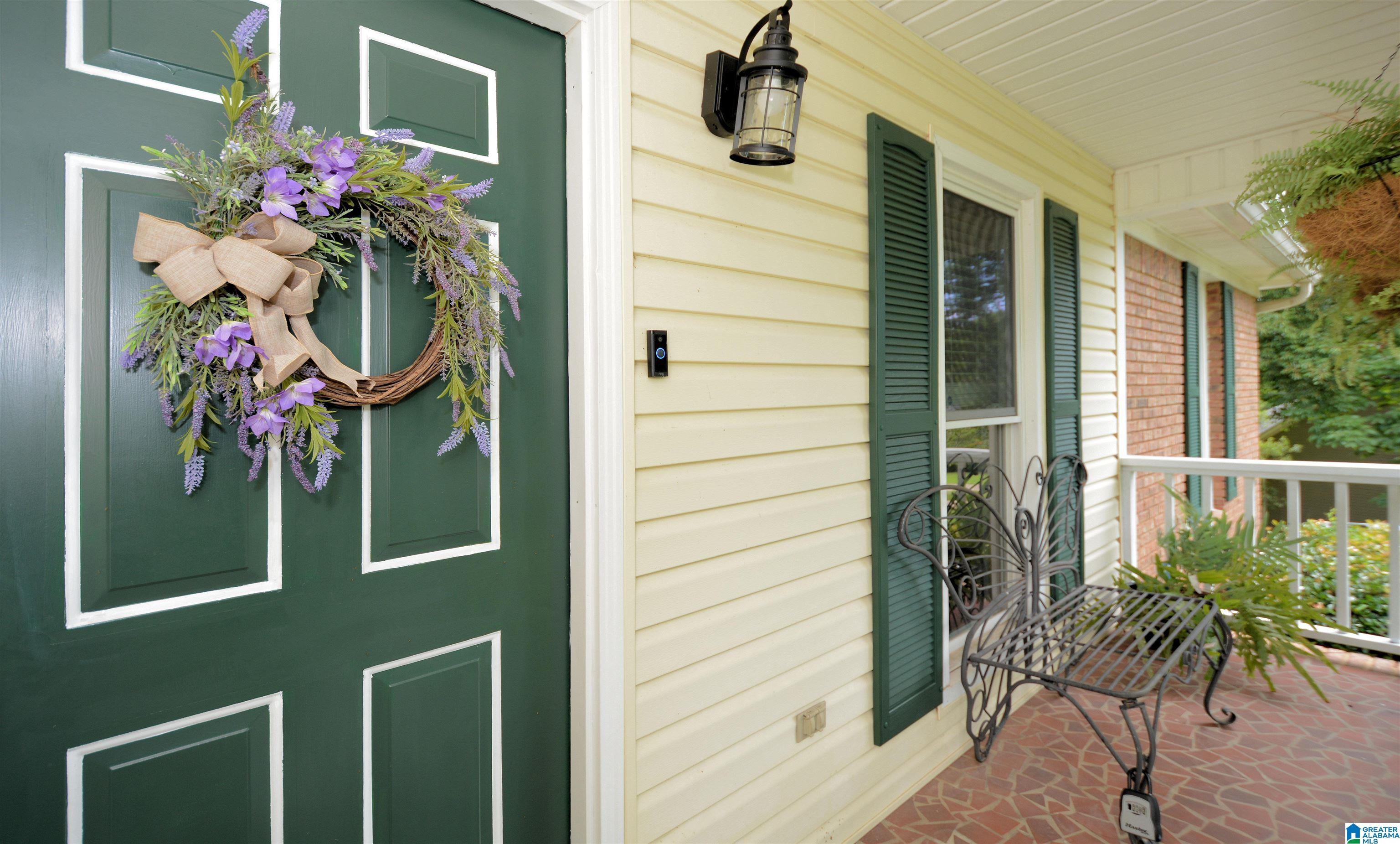 Photo 3 of Sale Pending at 5975 Mockingbird Ln, Pinson, AL 35126 | MLS# 21457288 | Listing updated on 2026-07-18