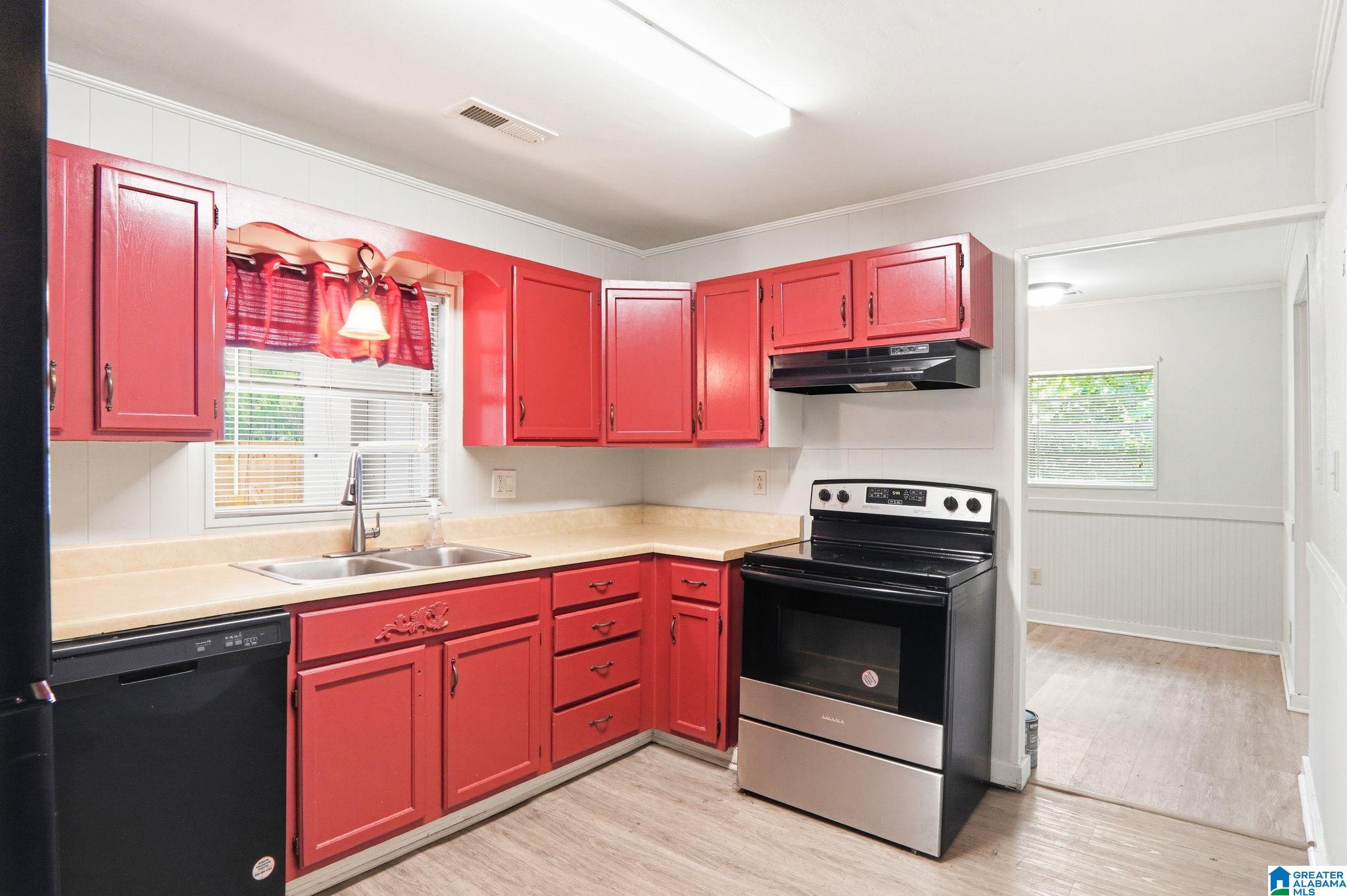 Homes for sale in Bessemer, AL | 421 Caffee Street, Bessemer, AL 35022 | MLS# 21457304