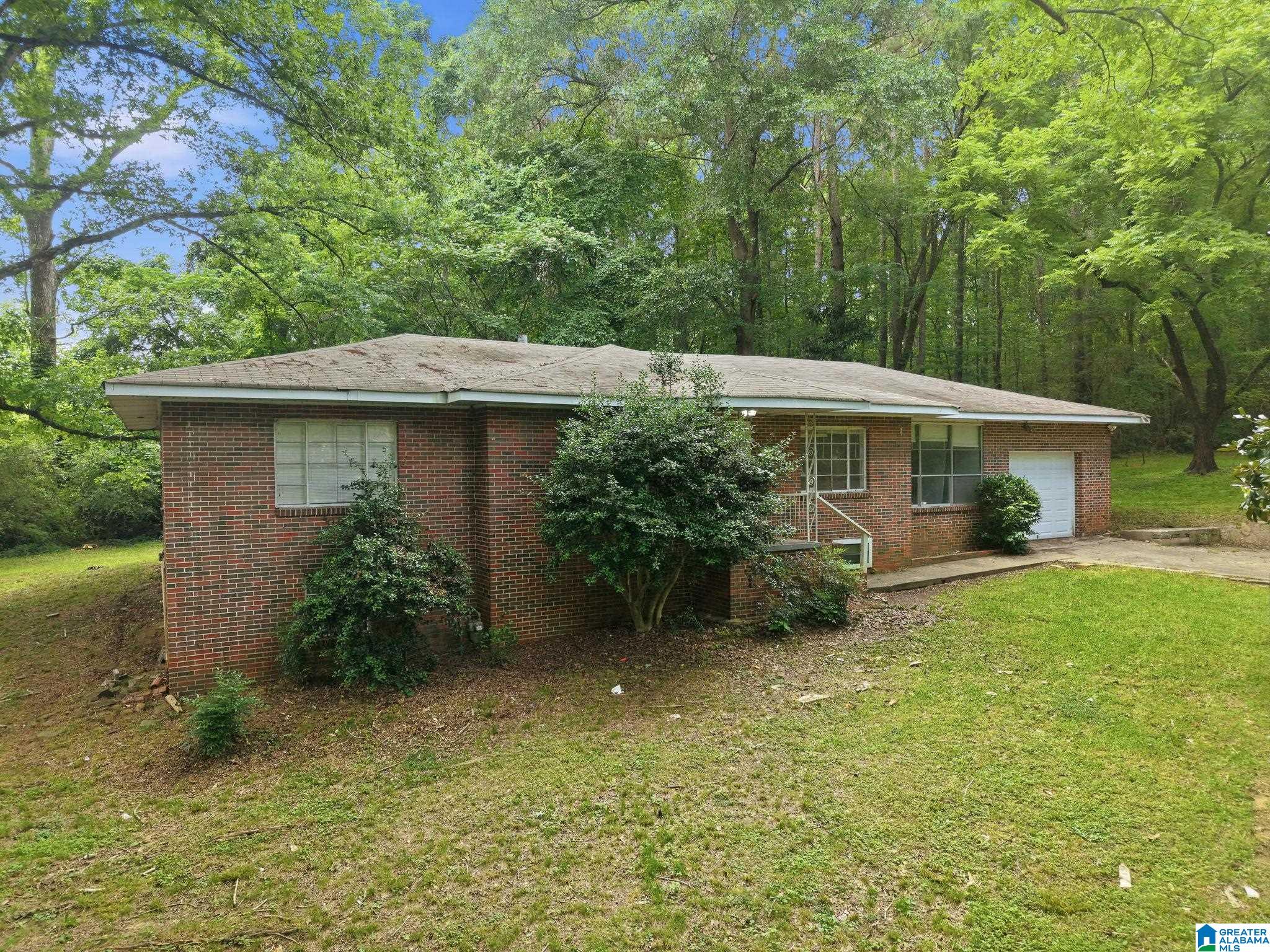 Photo 1 of Single family home for sale at 1914 Roberta Rd, Birmingham, AL 35214 | MLS# 21457314 | Listing updated on 2026-08-28