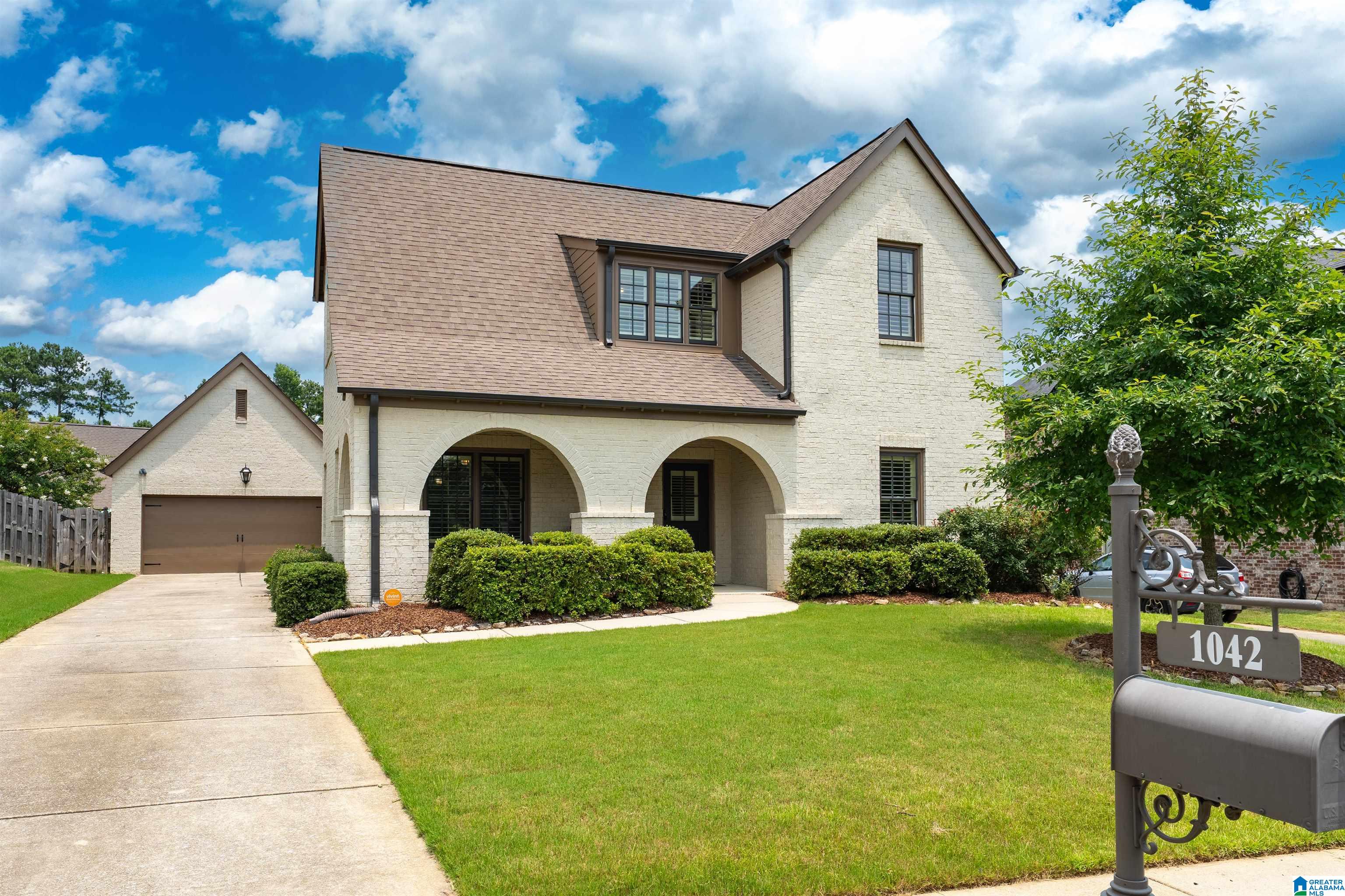 1st image of 1042 Regent Park Dr, Birmingham, AL 35242 | MLS# 21457319