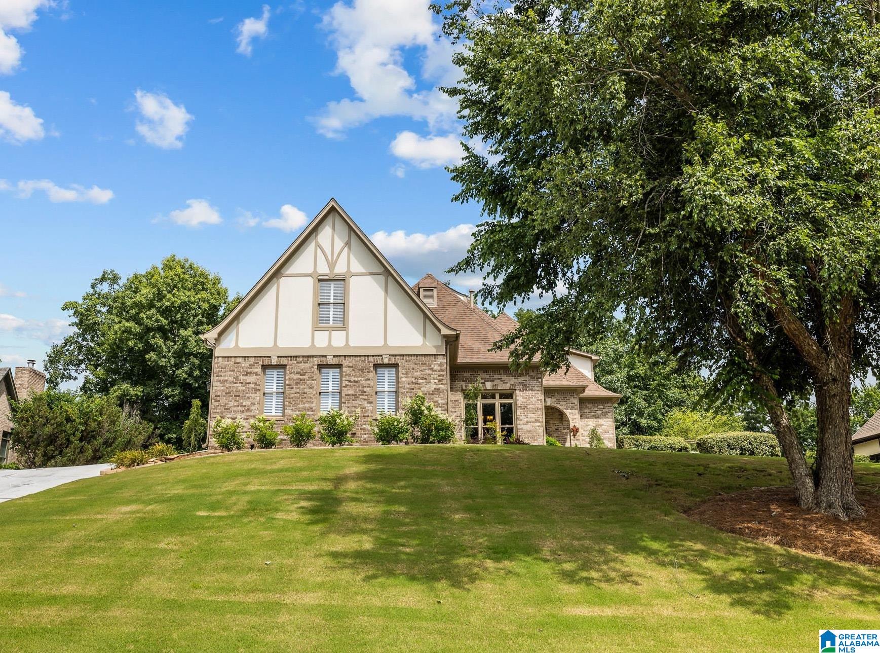 1st image of 8440 Ledge Circle, Trussville, AL 35173 | MLS# 21457322