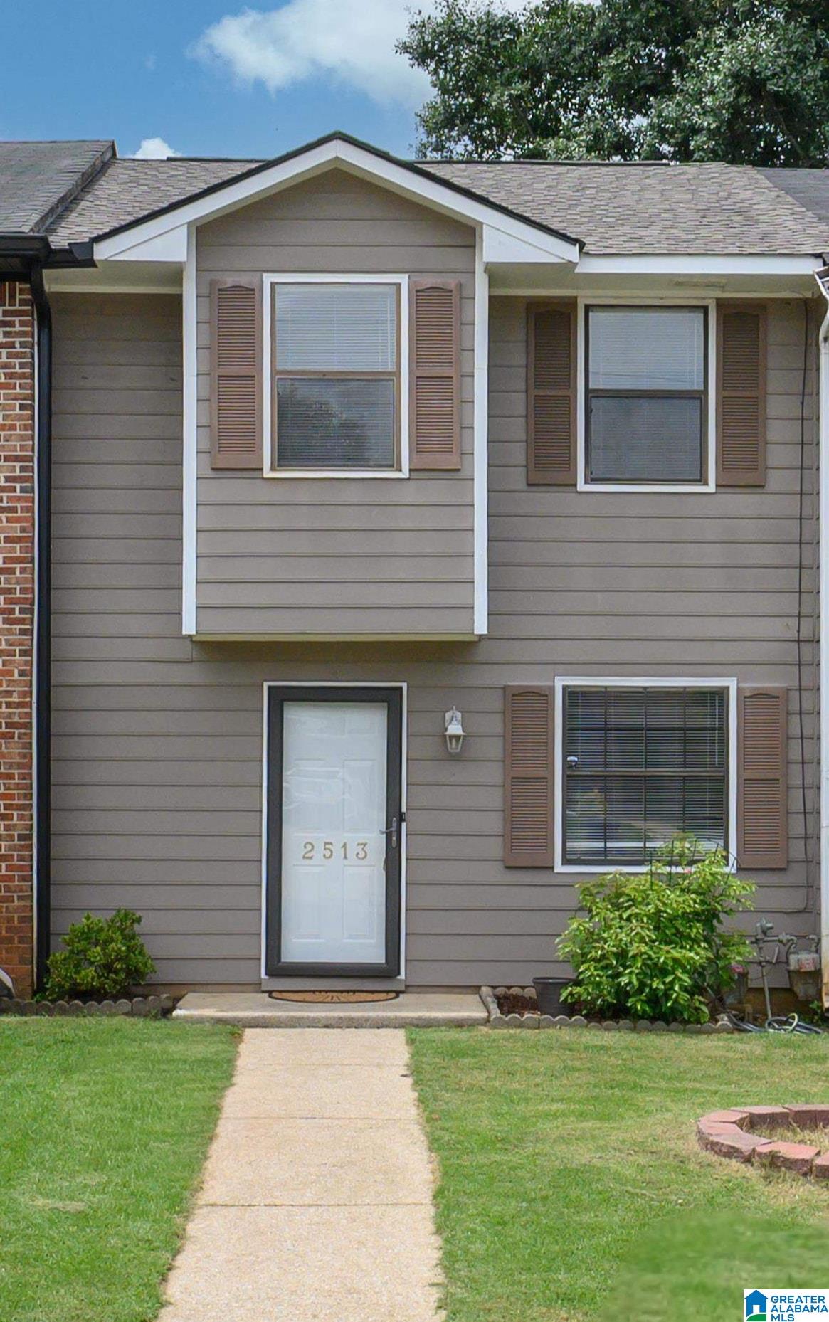 Photo 1 of Sale Pending at 2513 Hampstead Dr, Birmingham, AL 35235 | MLS# 21457328 | Listing updated on 2026-07-15