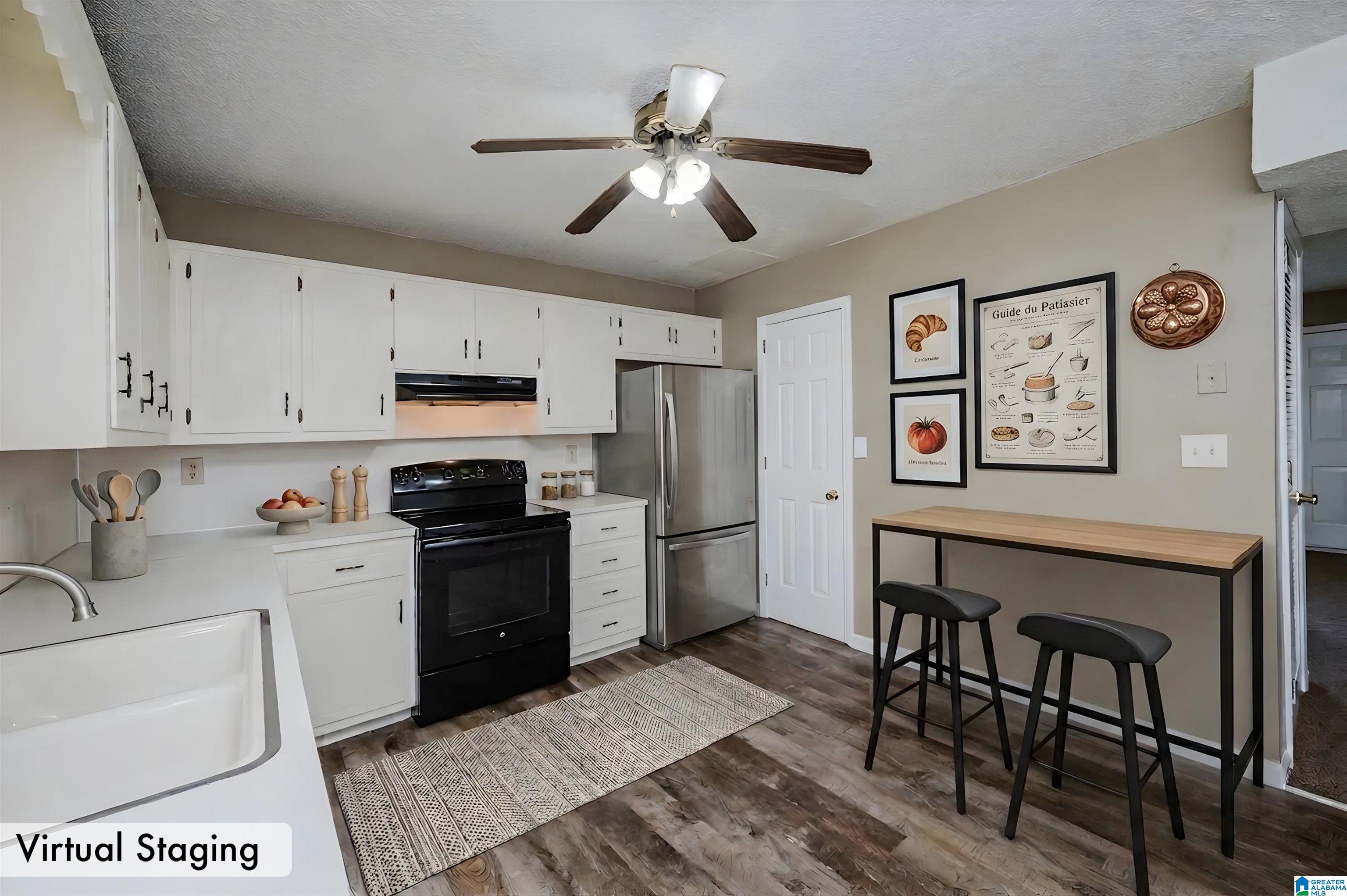 Photo 3 of Sale Pending at 2513 Hampstead Dr, Birmingham, AL 35235 | MLS# 21457328 | Listing updated on 2026-07-15