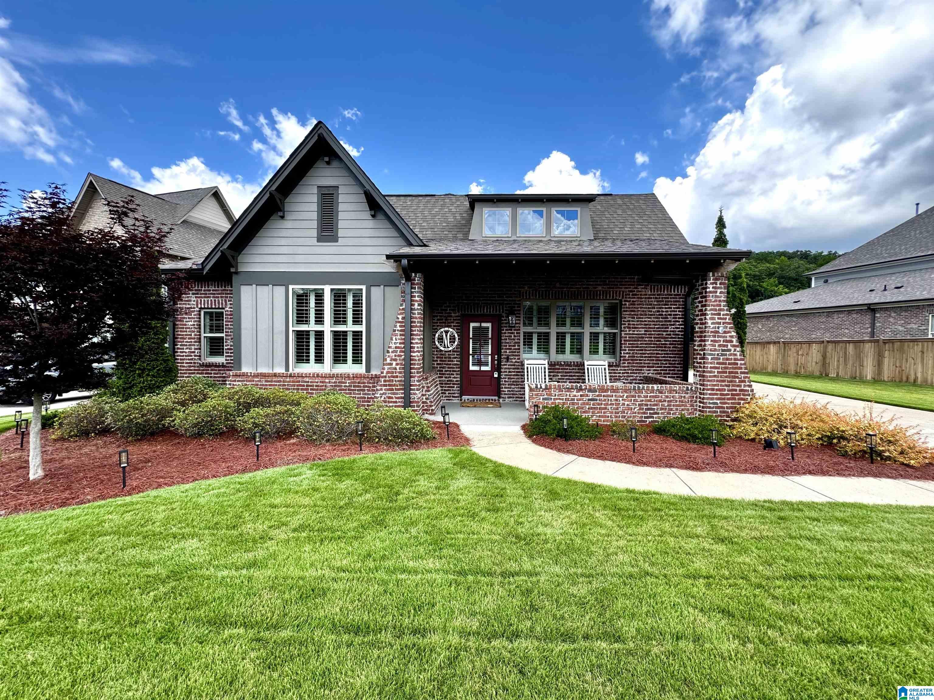 Photo 1 of Sale Pending at 543 Griffin Lake Tr, Birmingham, AL 35242 | MLS# 21457334 | Listing updated on 2026-07-22
