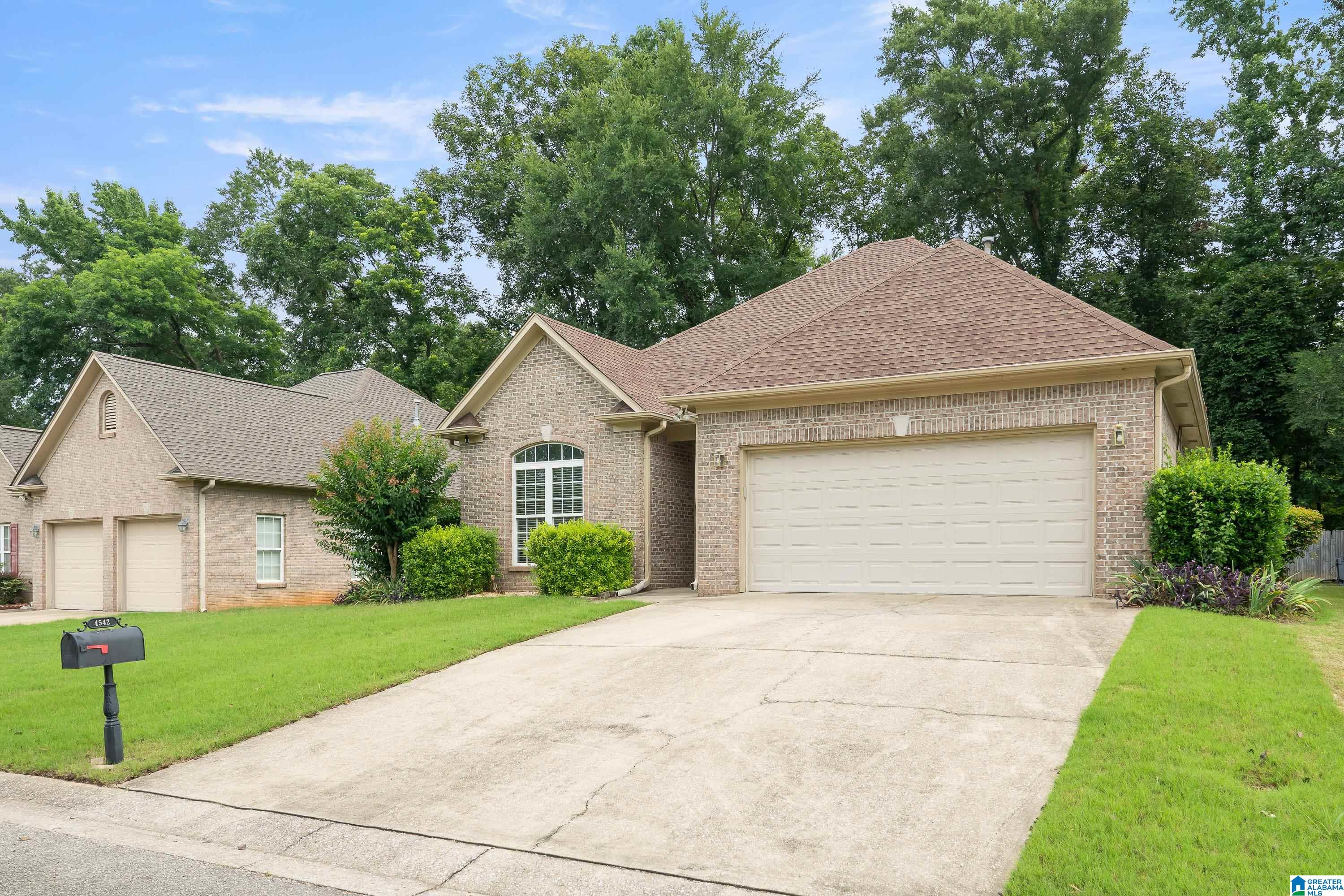 Homes for sale in Bessemer, AL | 4542 Riverbirch Dr, Bessemer, AL 35022 | MLS# 21457336