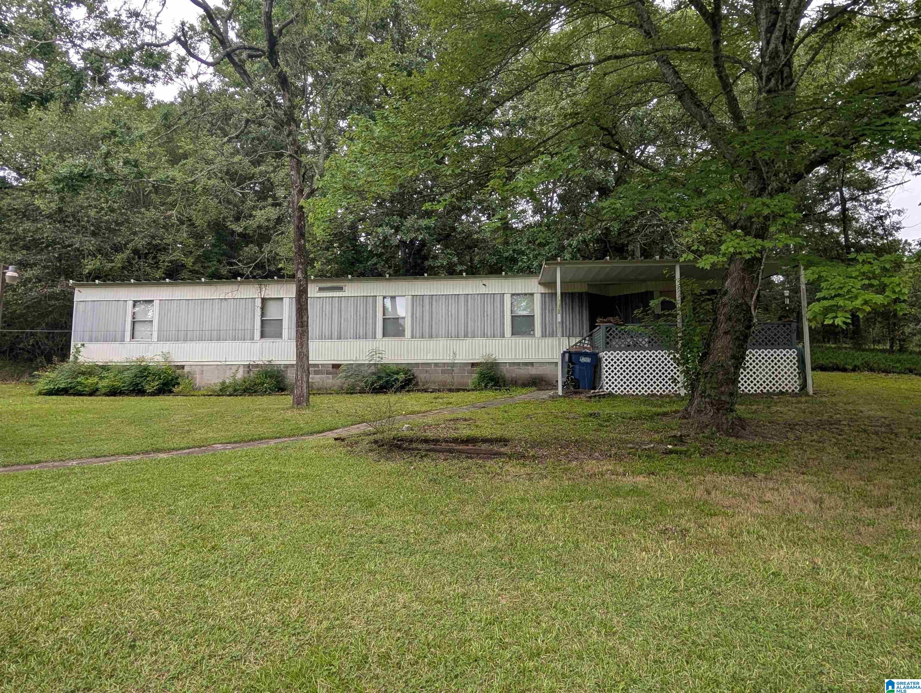 Photo 1 of Single family home for sale at 323 Taylors Chapel Rd, Anniston, AL 36201 | MLS# 21457337 | Listing updated on 2026-07-29