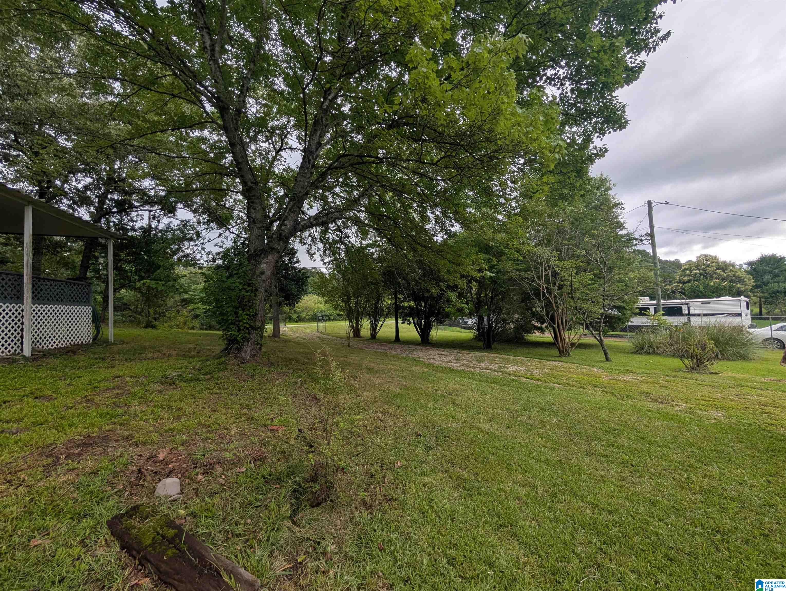 Photo 3 of Single family home for sale at 323 Taylors Chapel Rd, Anniston, AL 36201 | MLS# 21457337 | Listing updated on 2026-07-29
