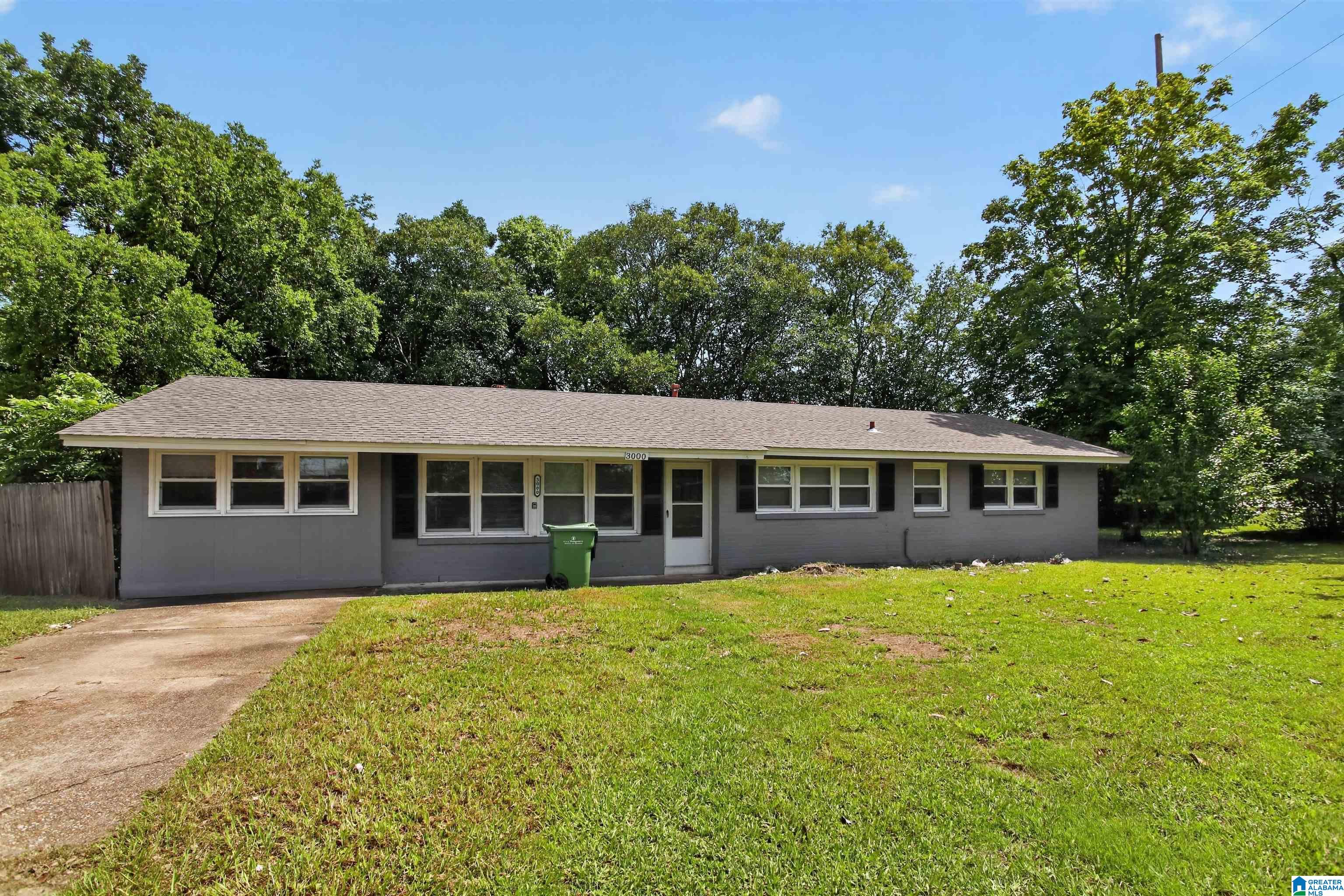 Photo 2 of Single family home for sale at 3000 N Colonial Dr, Montgomery, AL 36111 | MLS# 21457347 | Listing updated on 2026-09-09