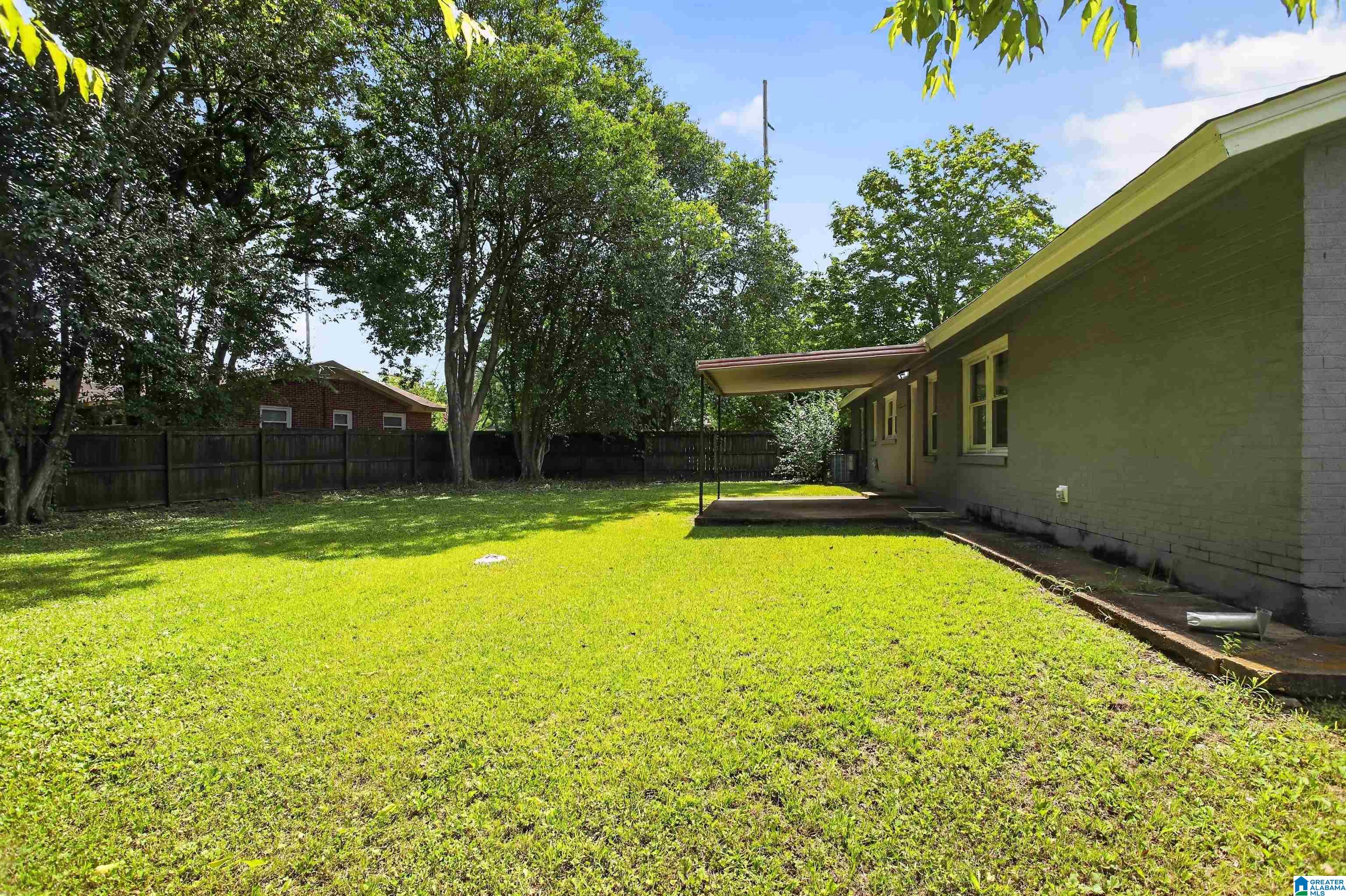Photo 4 of Single family home for sale at 3000 N Colonial Dr, Montgomery, AL 36111 | MLS# 21457347 | Listing updated on 2026-09-09