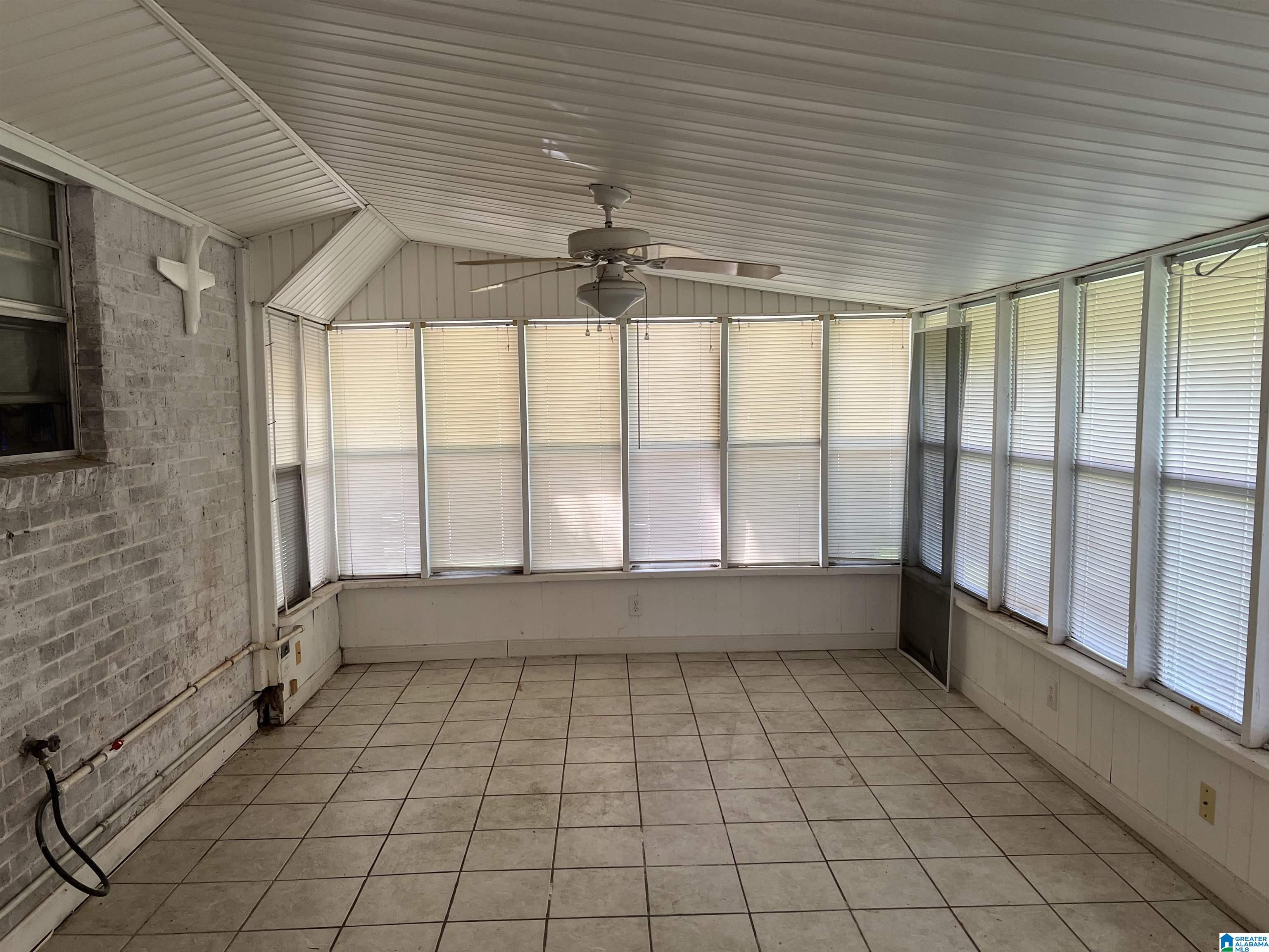 4th image of 424 Daniel Dr Ne, Center Point, AL 35215 | MLS# 21457400