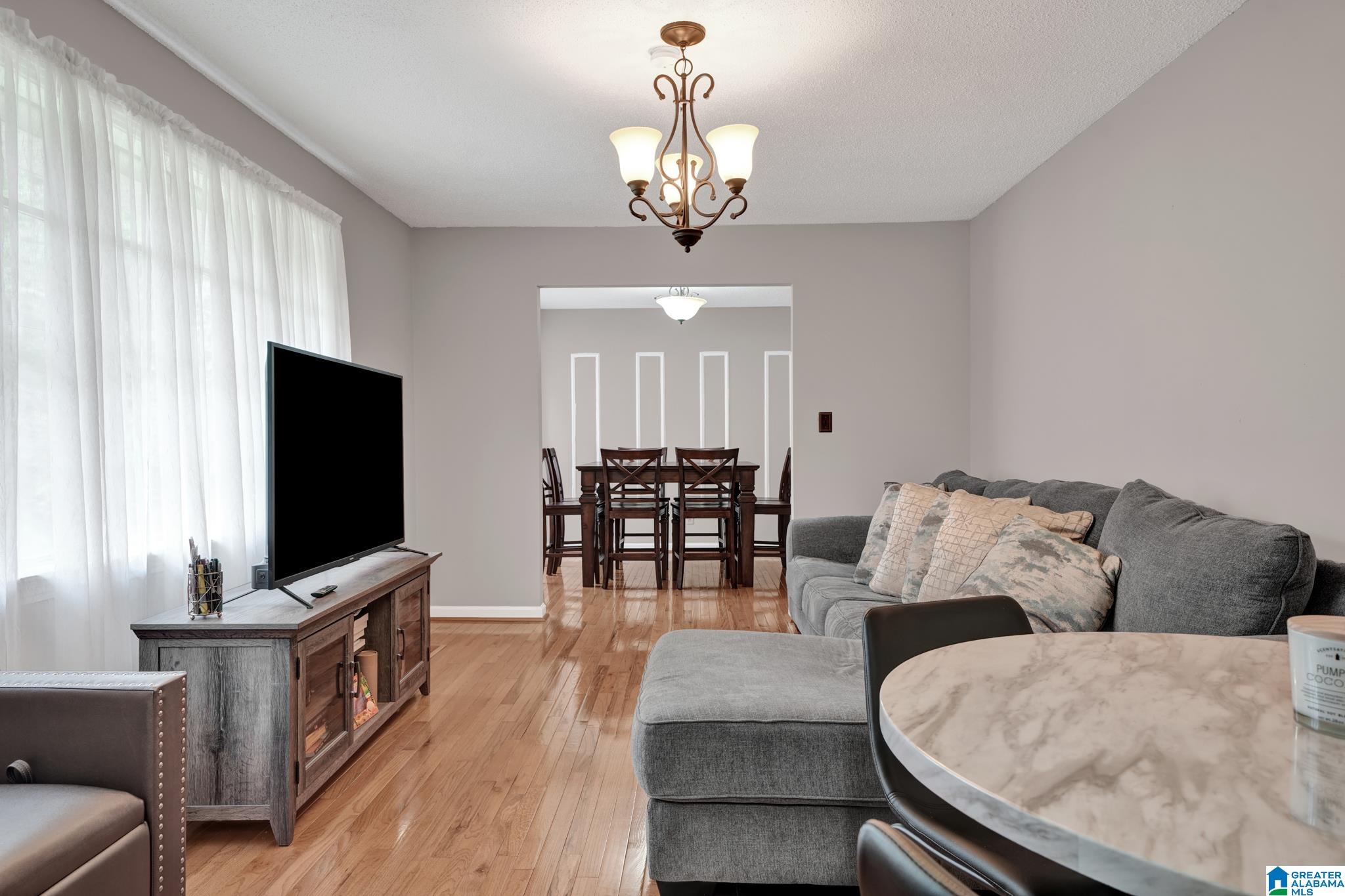 Photo 3 of Single family home for sale at 933 Martinwood Rd, Birmingham, AL 35235 | MLS# 21457413 | Listing updated on 2026-08-04