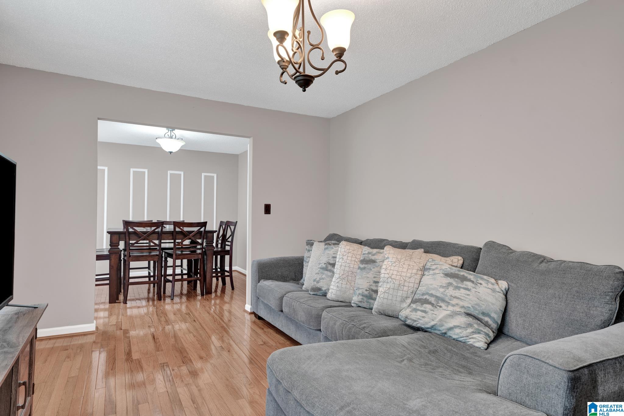 Photo 4 of Single family home for sale at 933 Martinwood Rd, Birmingham, AL 35235 | MLS# 21457413 | Listing updated on 2026-08-04